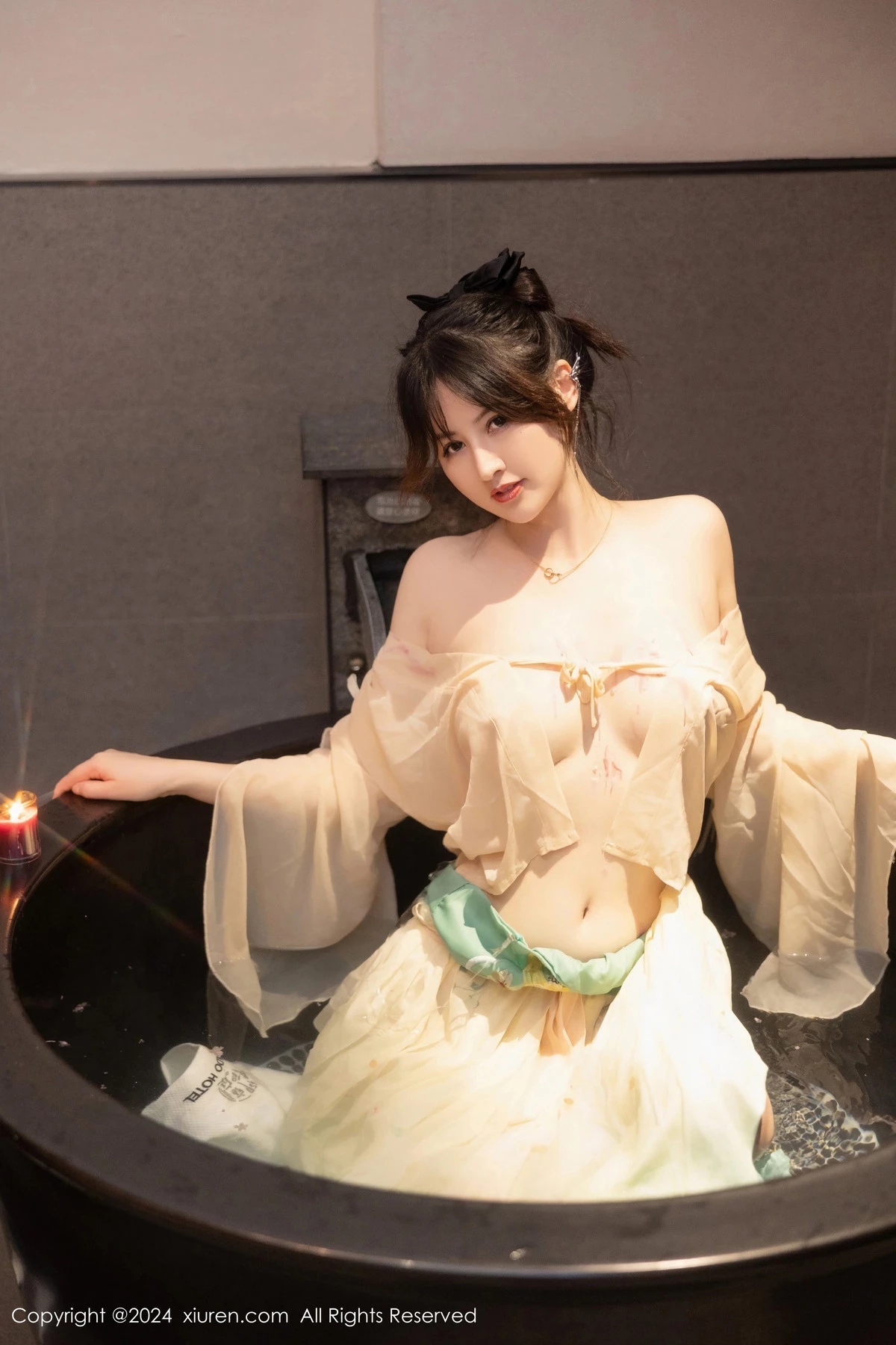 [XiuRen秀人网]第8128期诗诗写真 [82P]-078