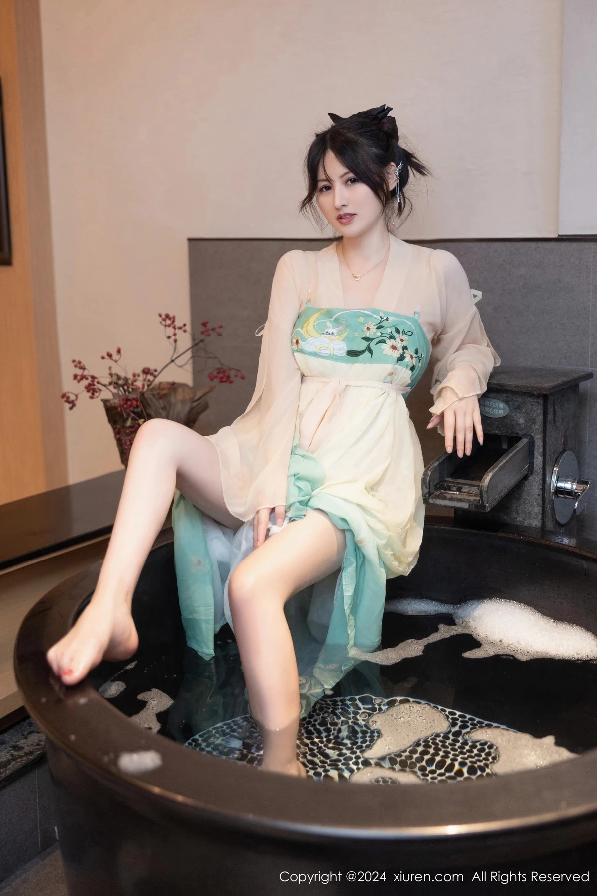 [XiuRen秀人网]第8128期诗诗写真 [82P]-023