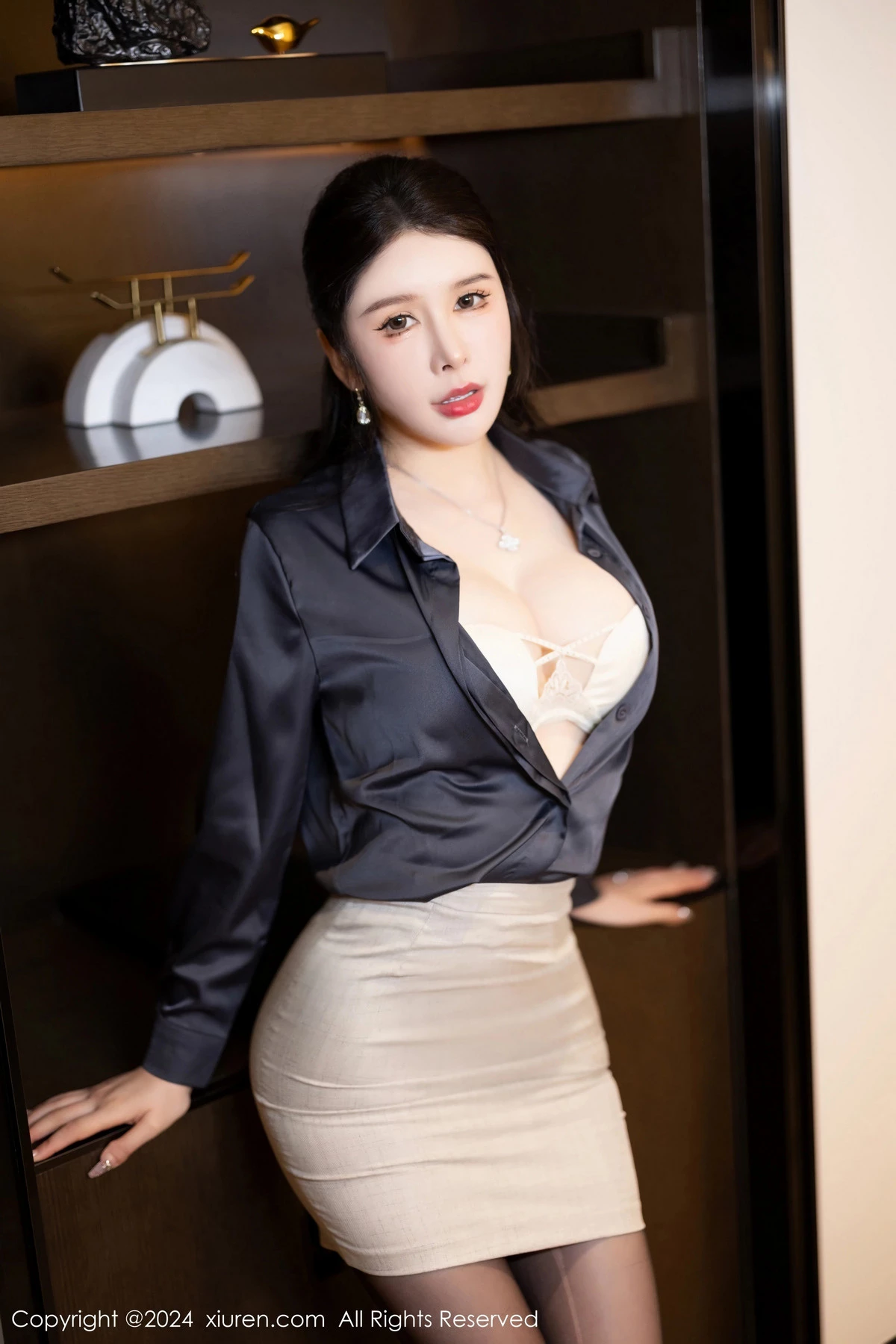 [XiuRen秀人网]第8126期李丽莎写真 [82P]-023