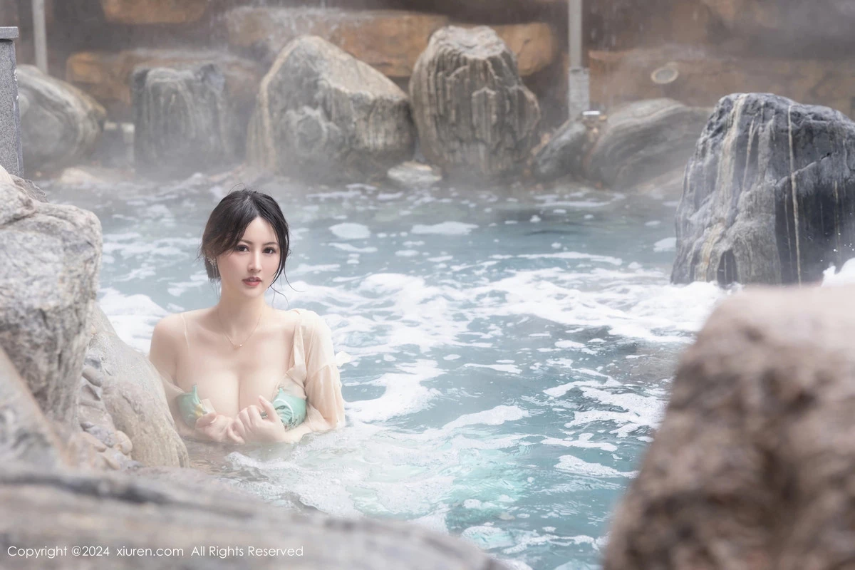 [XiuRen秀人网]第8128期诗诗写真 [82P]-016