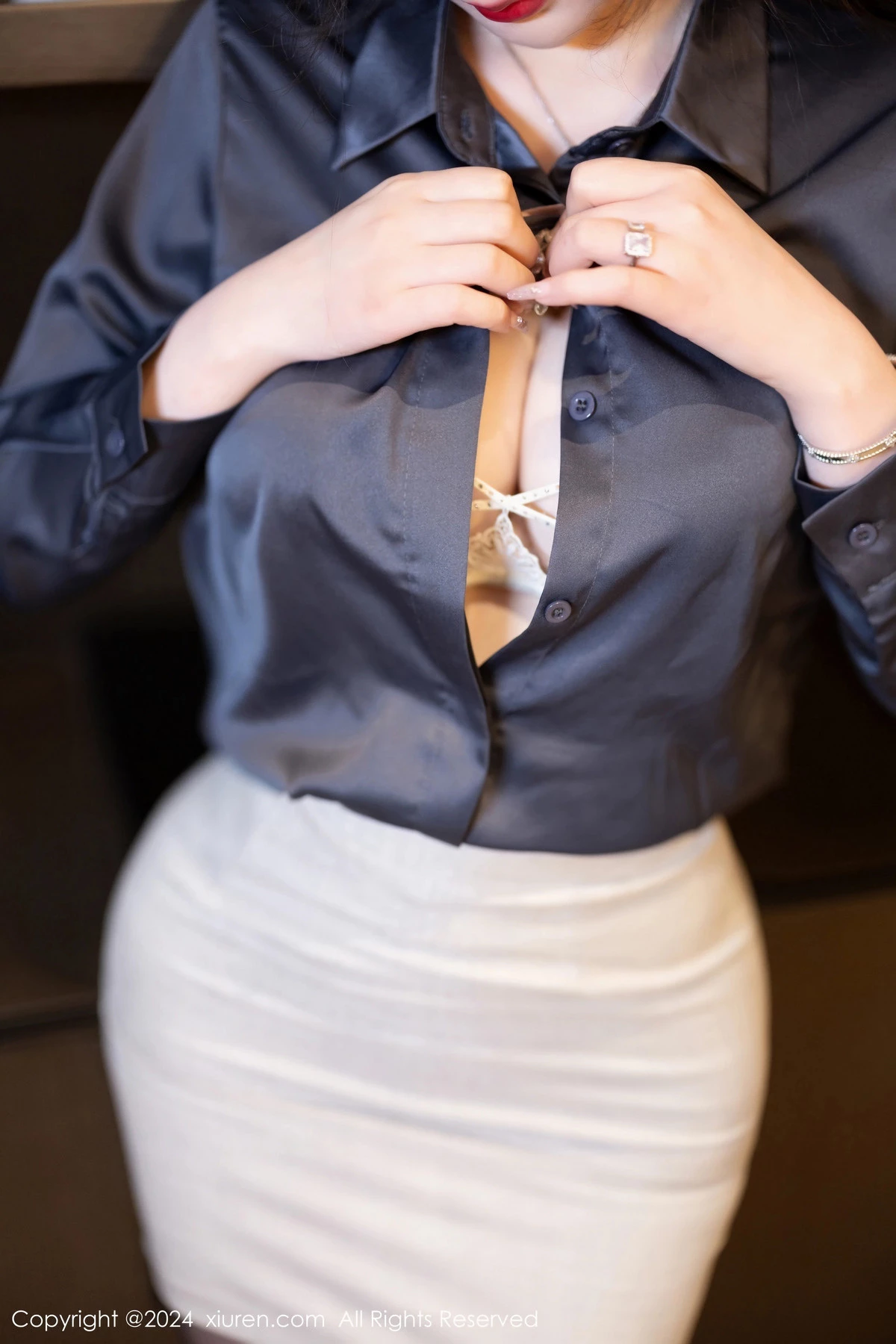 [XiuRen秀人网]第8126期李丽莎写真 [82P]-021