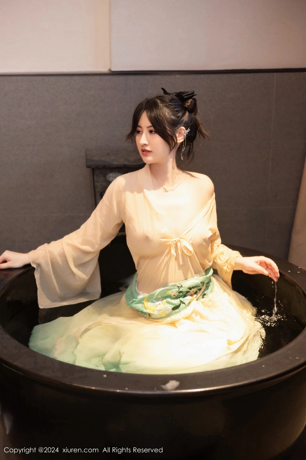 [XiuRen秀人网]第8128期诗诗写真 [82P]-030