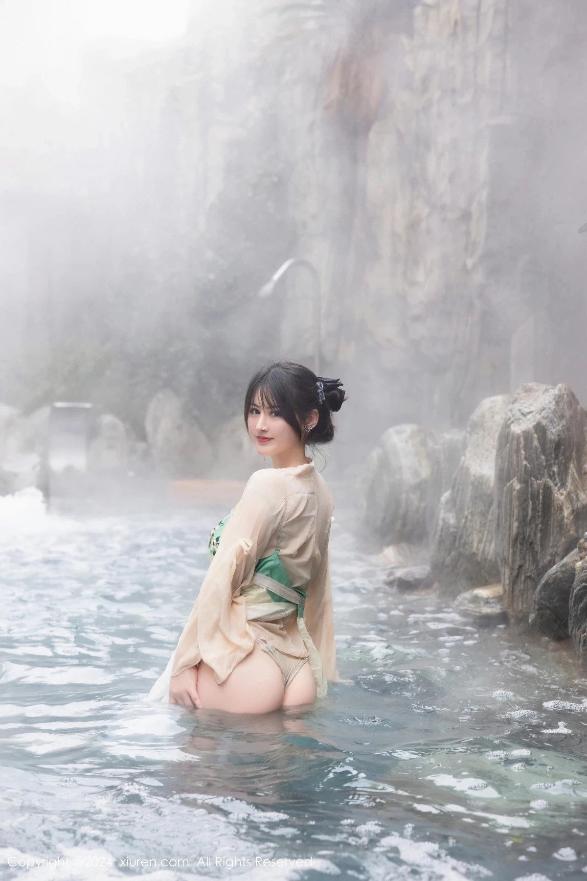 [XiuRen秀人网]第8128期诗诗写真 [82P]-013