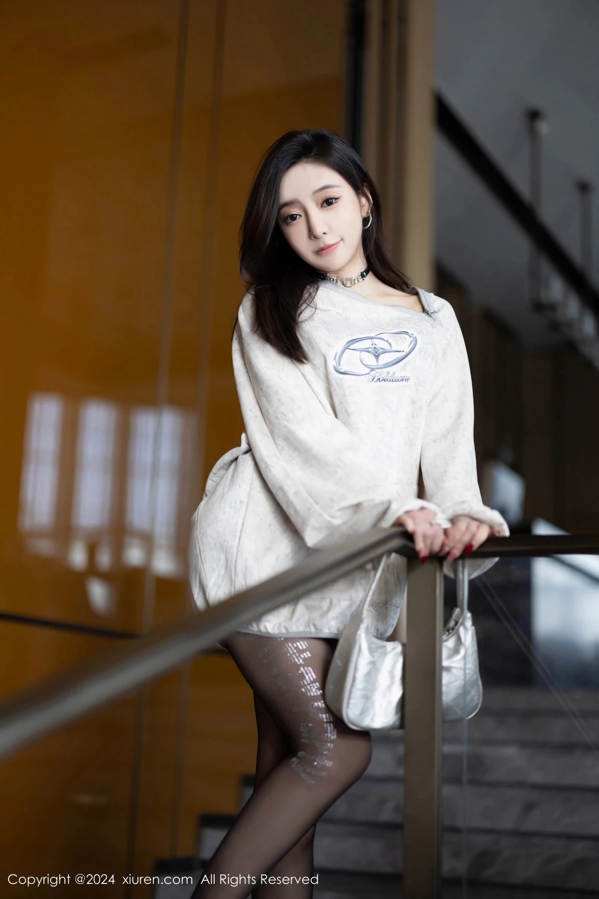 [XiuRen秀人网]第8035期王馨瑶写真 [80P]-002