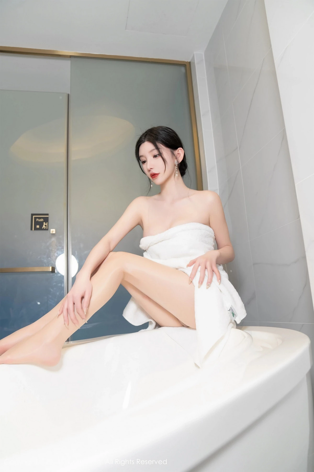 [XiuRen秀人网]第8036期周于希写真 [91P]-036