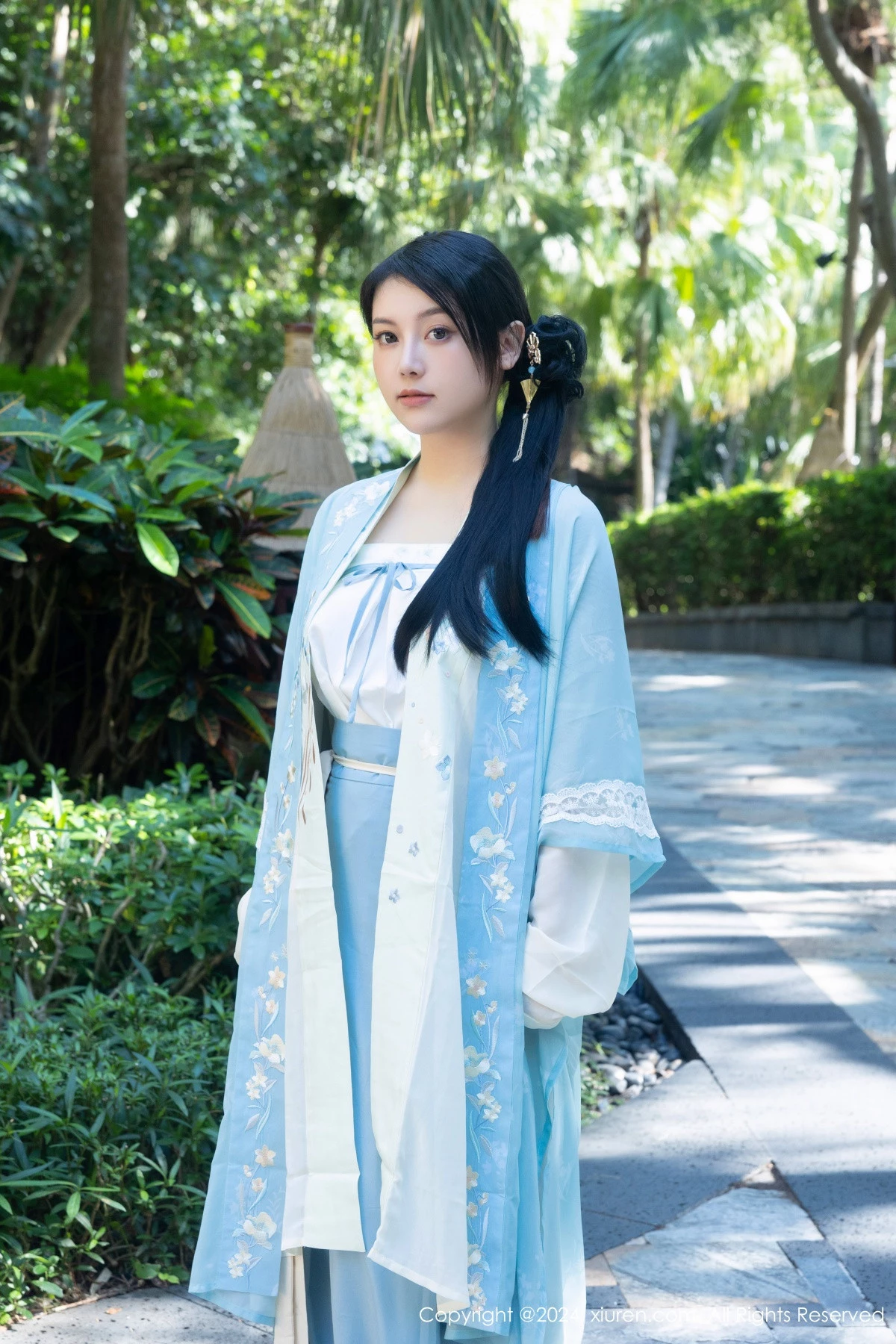 [XiuRen秀人网]第8037期模特合集写真 [84P]-001