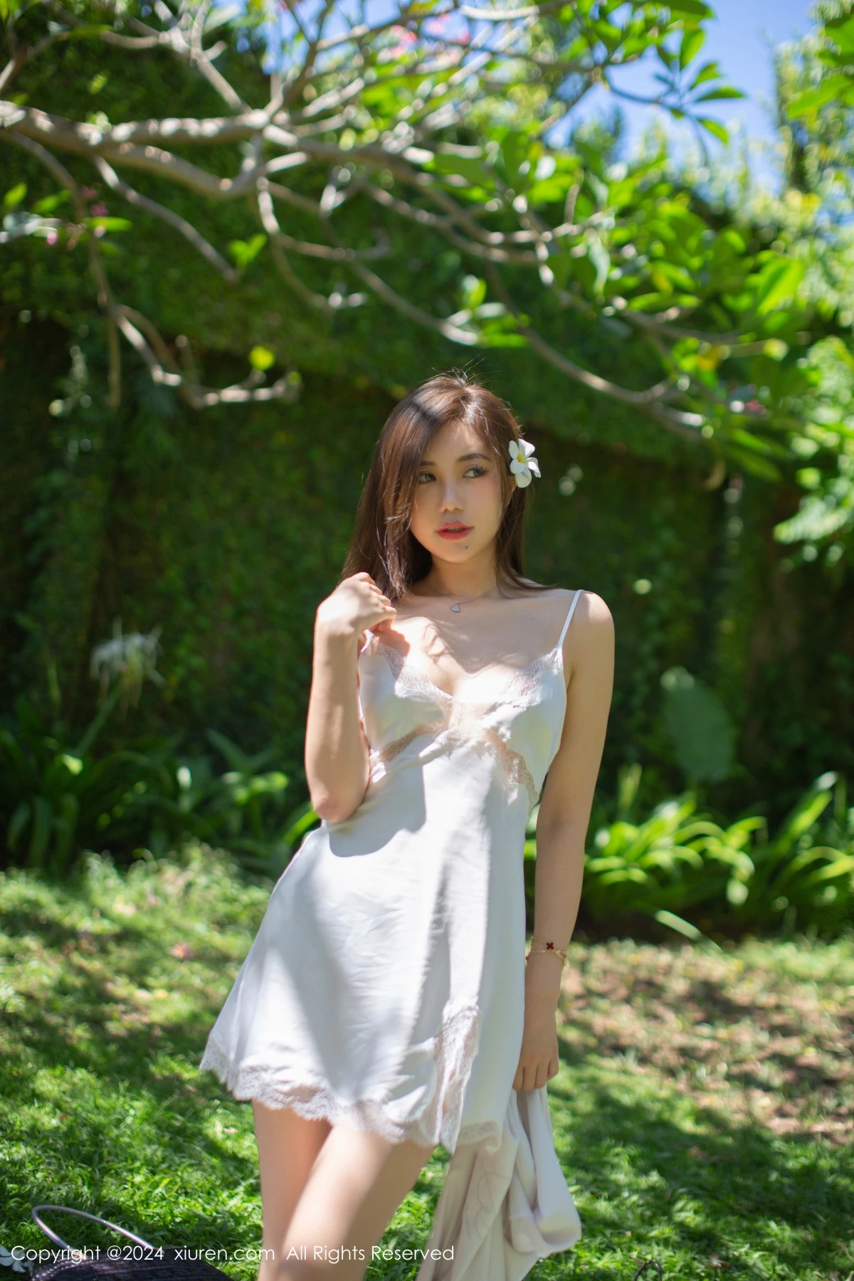 [XiuRen秀人网]第8256期绮里嘉写真 [75P]-025