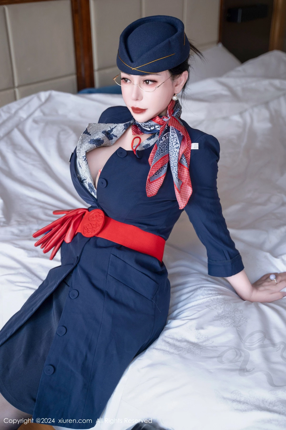 [XiuRen秀人网]第8253期悦悦姐写真 [75P]-001