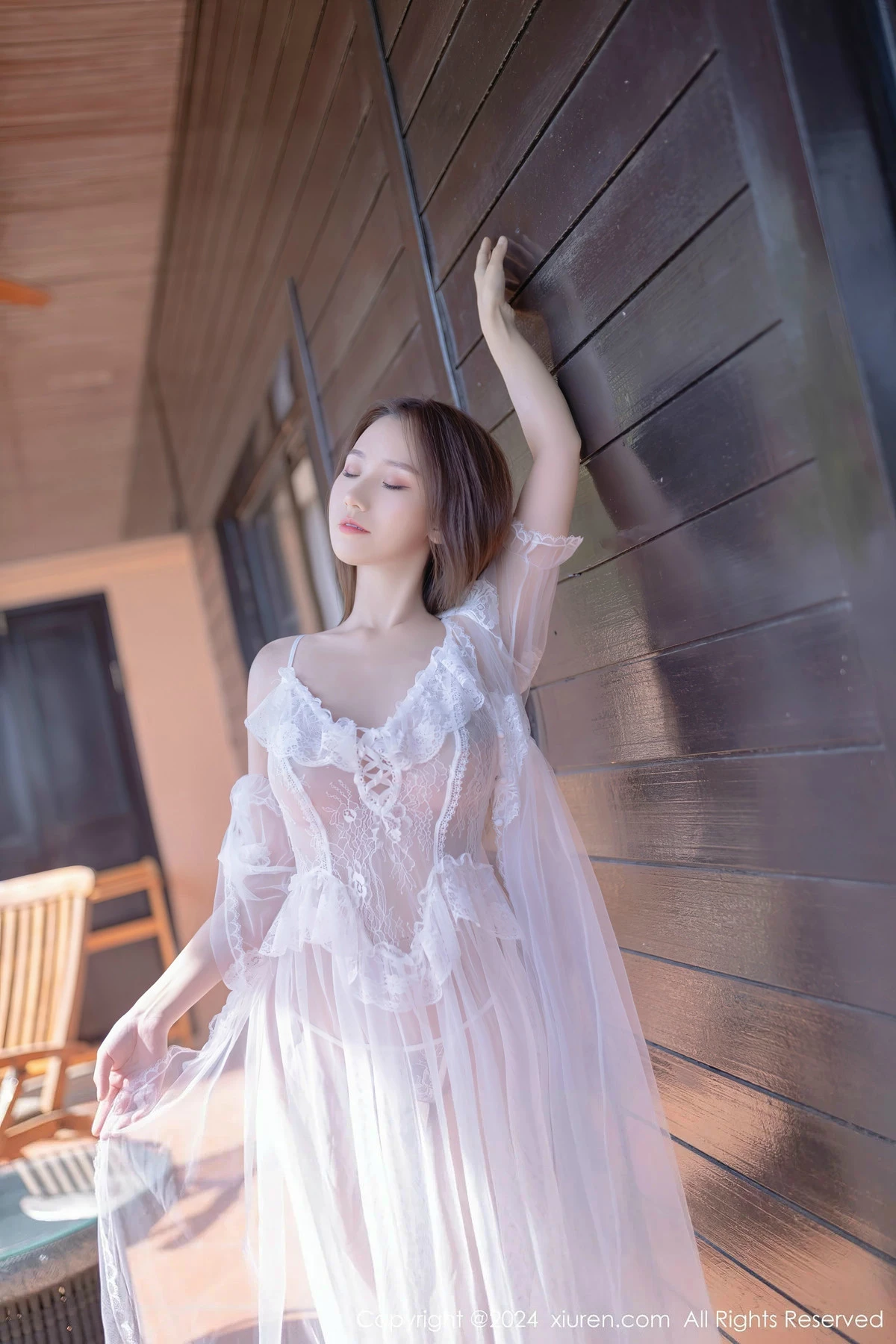 [XiuRen秀人网]第8302期杏子写真 [81P]-027