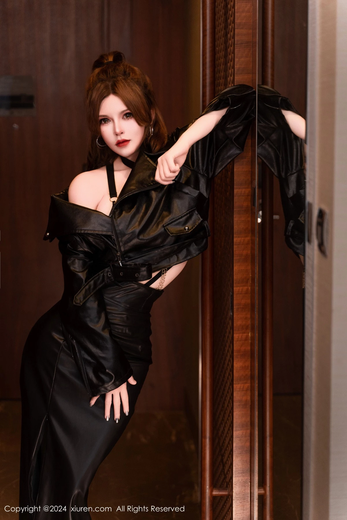 [XiuRen秀人网]第8305期伊丽莎有点白写真 [64P]-010
