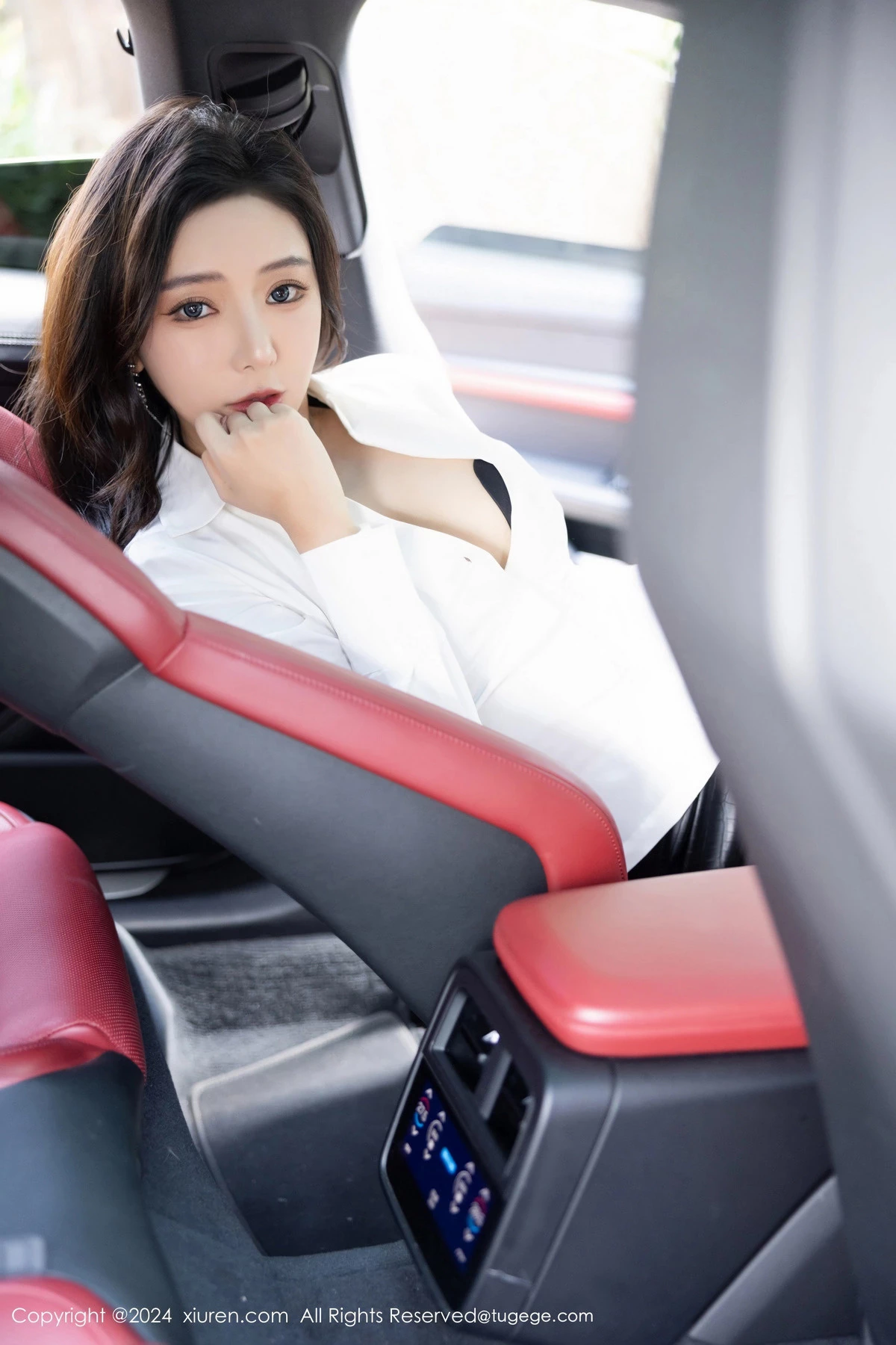 [XiuRen秀人网]第8314期王馨瑶写真 [80P]-006