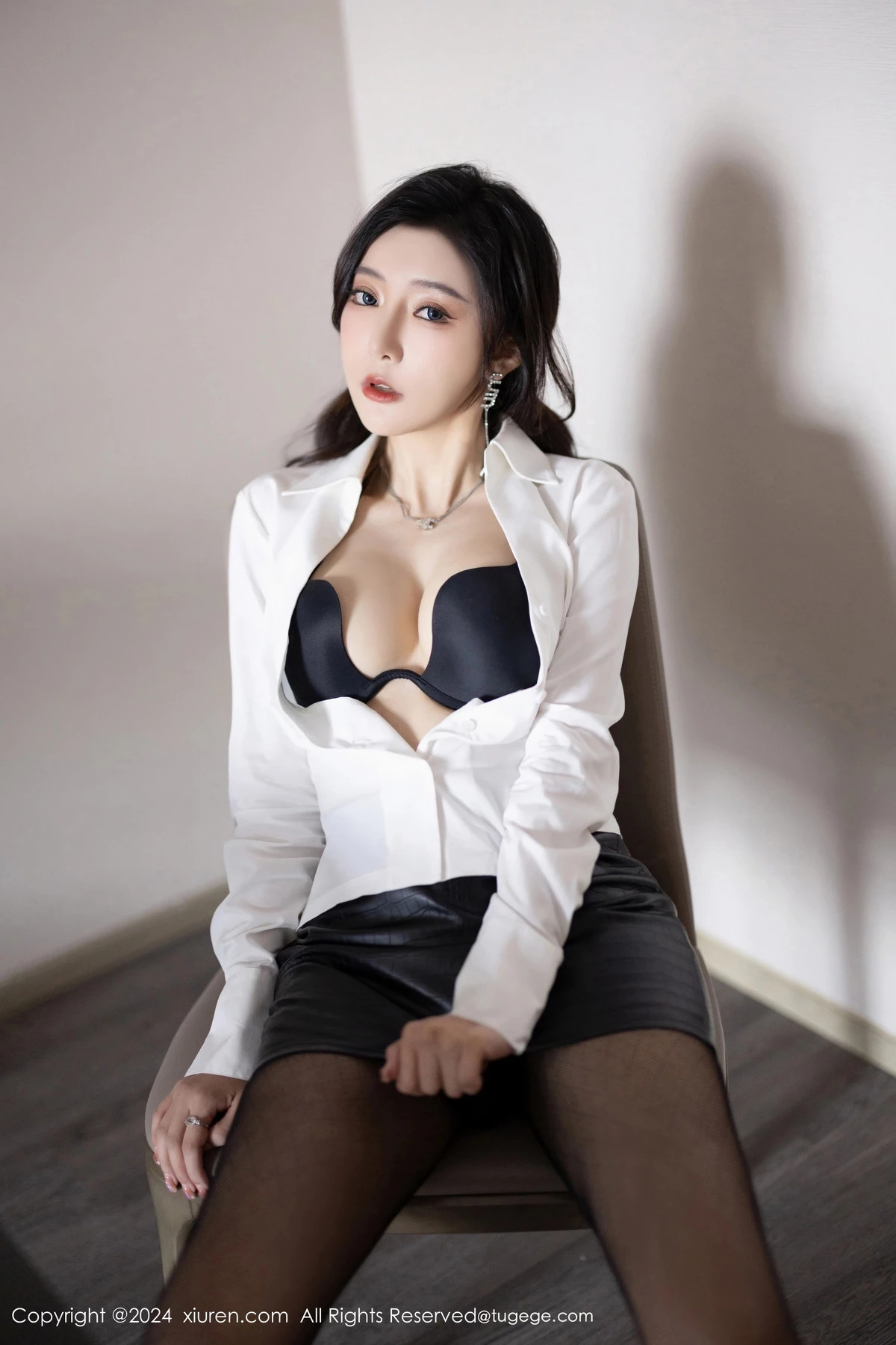 [XiuRen秀人网]第8314期王馨瑶写真 [80P]-044