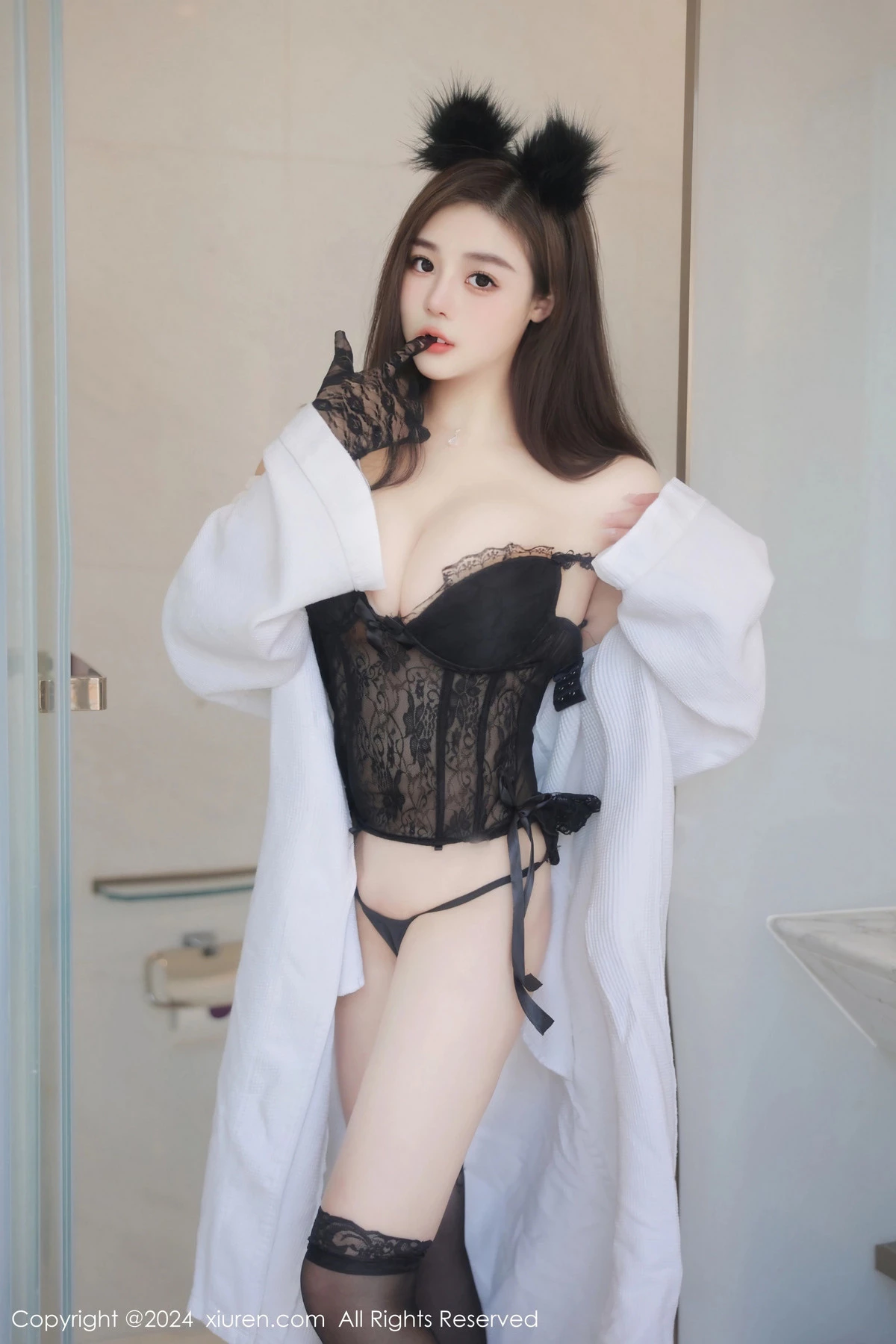 [XiuRen秀人网]第8327期王雅姗是我写真 [86P]-085