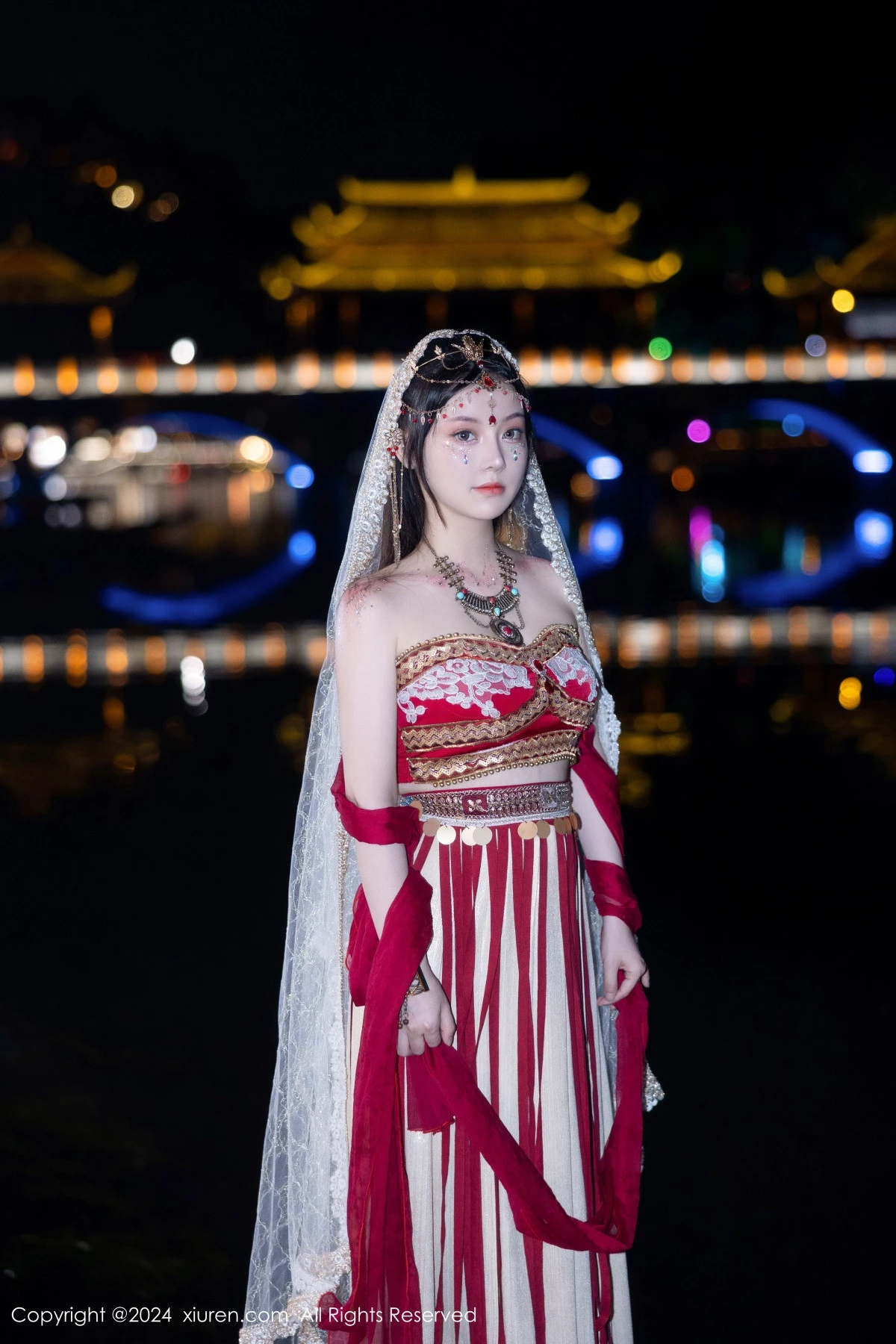 [XiuRen秀人网]第8349期豆瓣酱写真 [82P]-009