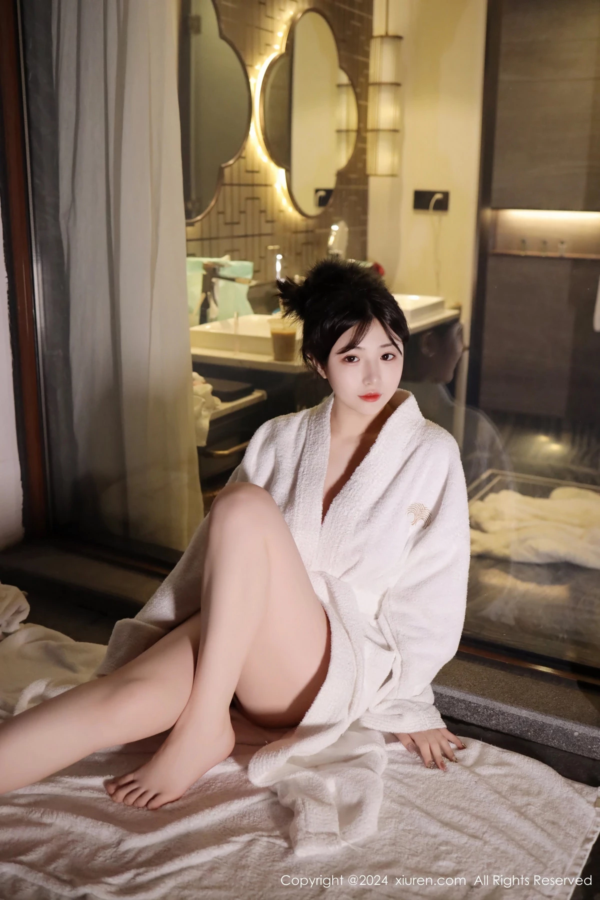 [XiuRen秀人网]第8263期陈小花写真 [58P]-004
