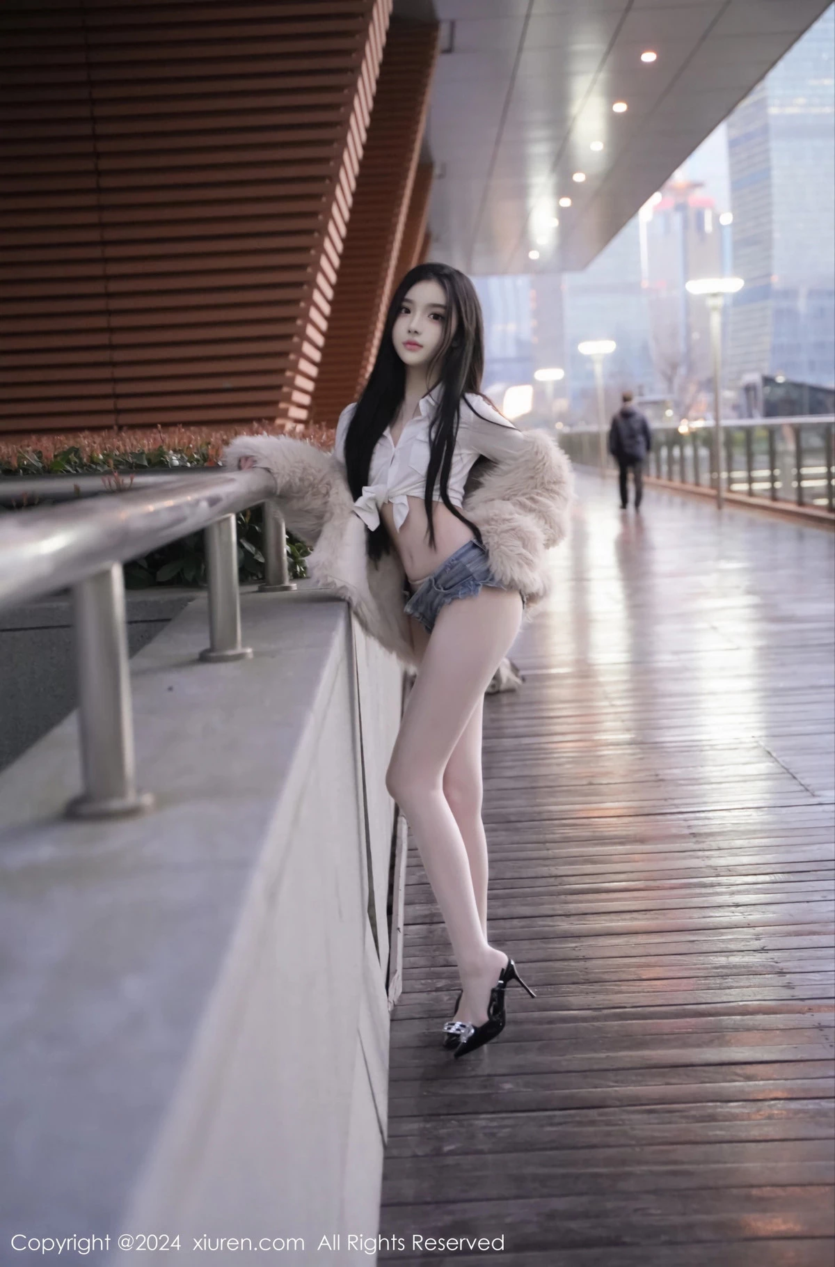 [XiuRen秀人网]第8261期龙雪儿写真 [77P]-004
