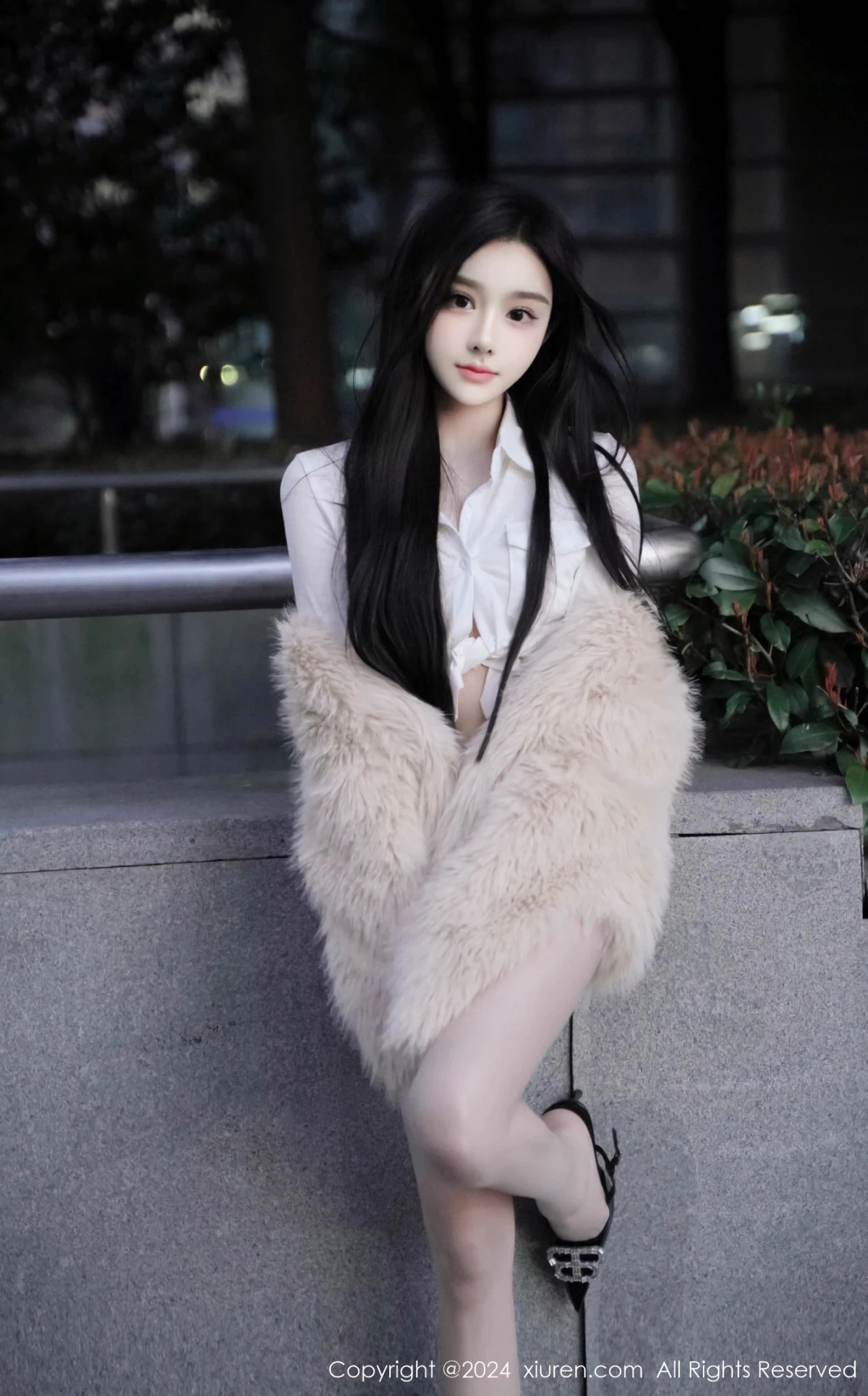 [XiuRen秀人网]第8261期龙雪儿写真 [77P]-010
