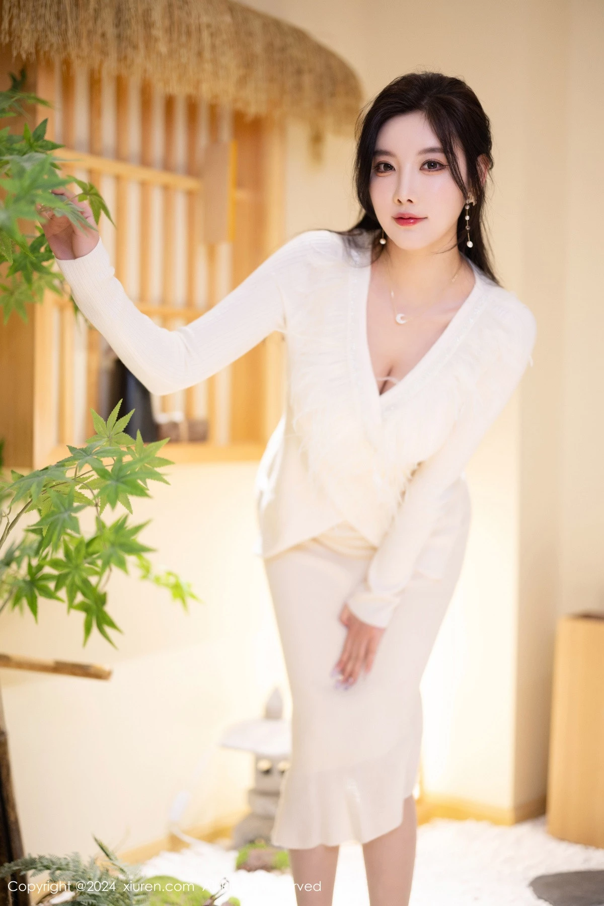 [XiuRen秀人网]第8363期杨晨晨写真 [82P]-003
