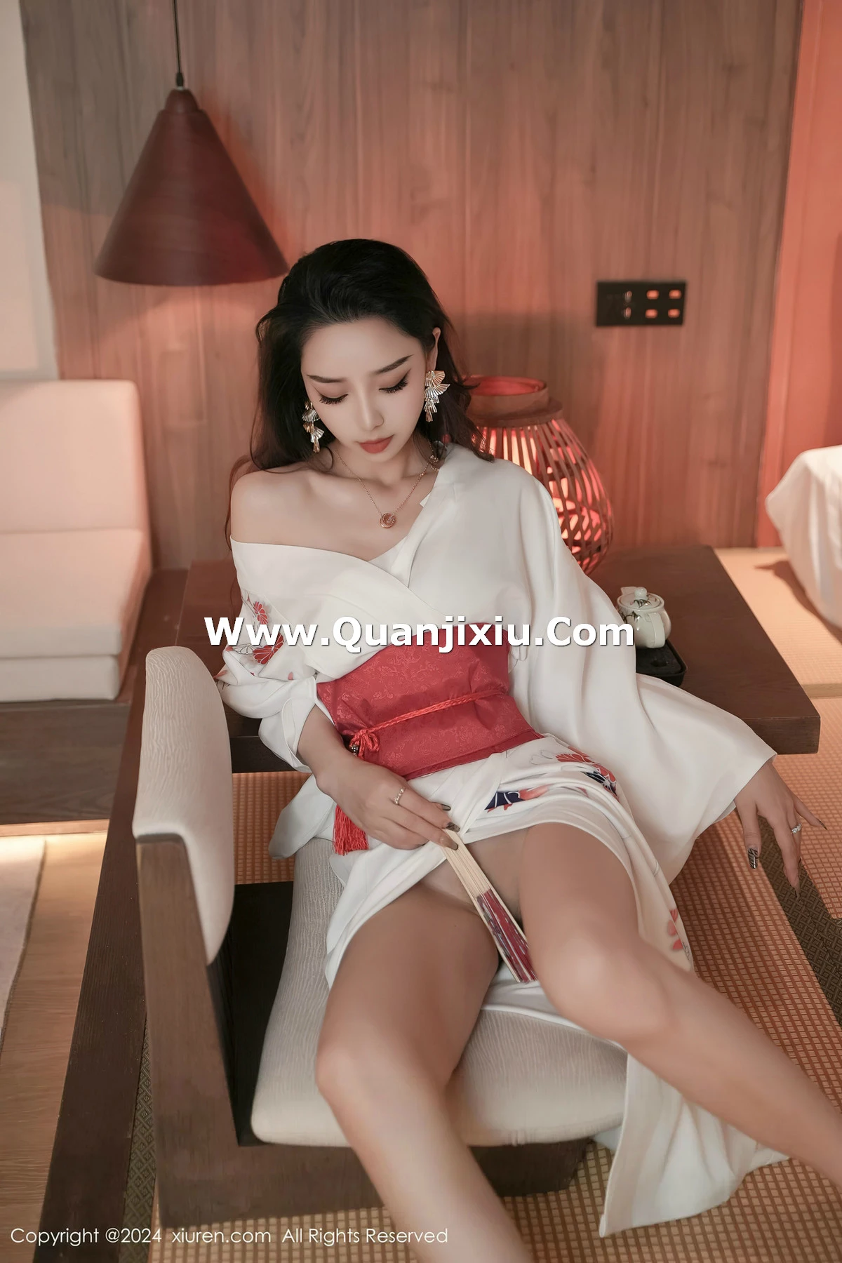 [XiuRen秀人网]第8367期苏曼兮写真 [85P]-018