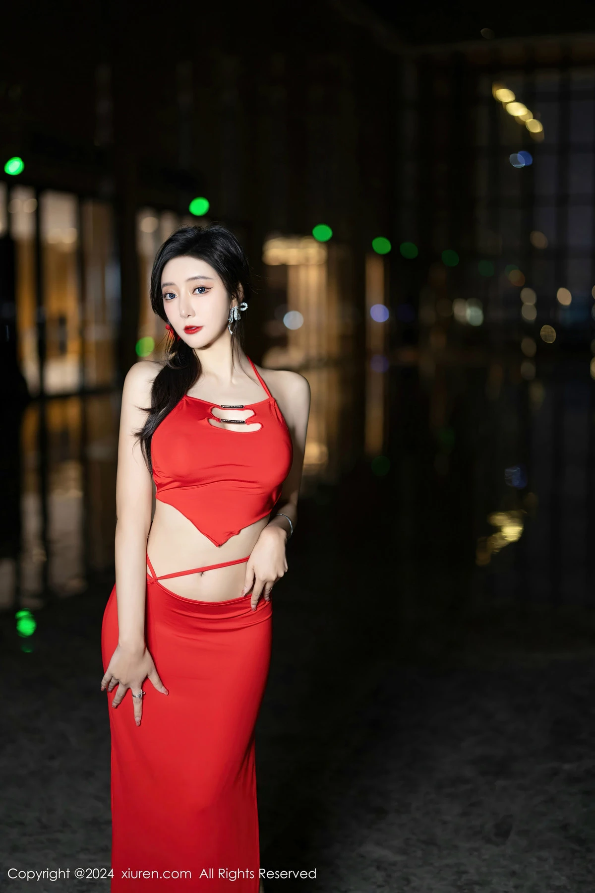 [XiuRen秀人网]第8378期王馨瑶写真 [80P]-003