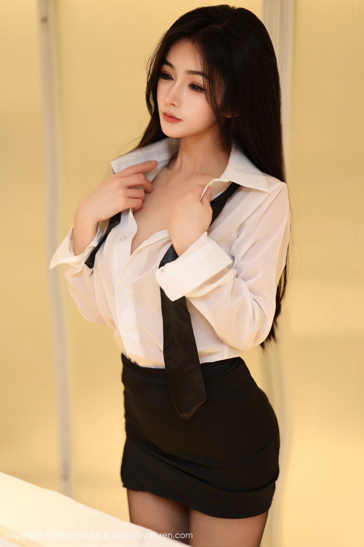 [YouMi尤蜜荟]第1050期谭小灵写真 [90P]-008