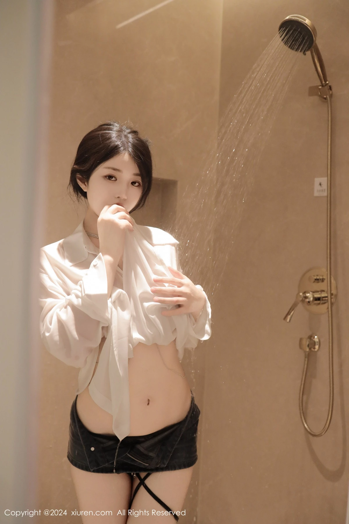 [XiuRen秀人网]第8400期陈小花写真 [77P]-038