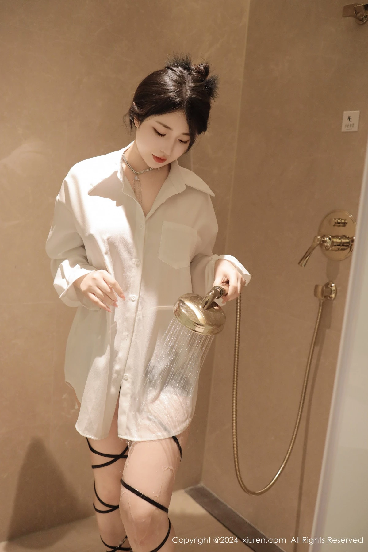 [XiuRen秀人网]第8400期陈小花写真 [77P]-019