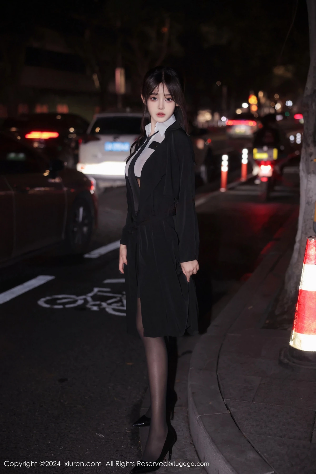 [XiuRen秀人网]第8265期王心悦写真 [77P]-004