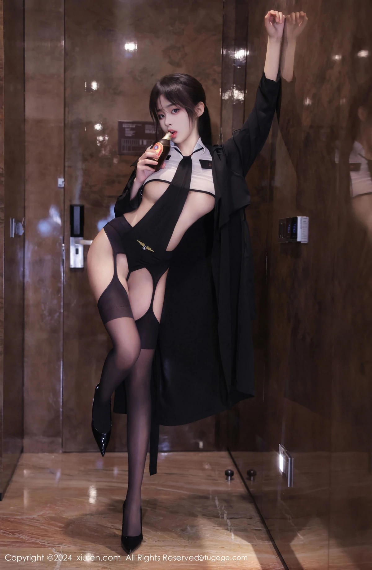 [XiuRen秀人网]第8265期王心悦写真 [77P]-006