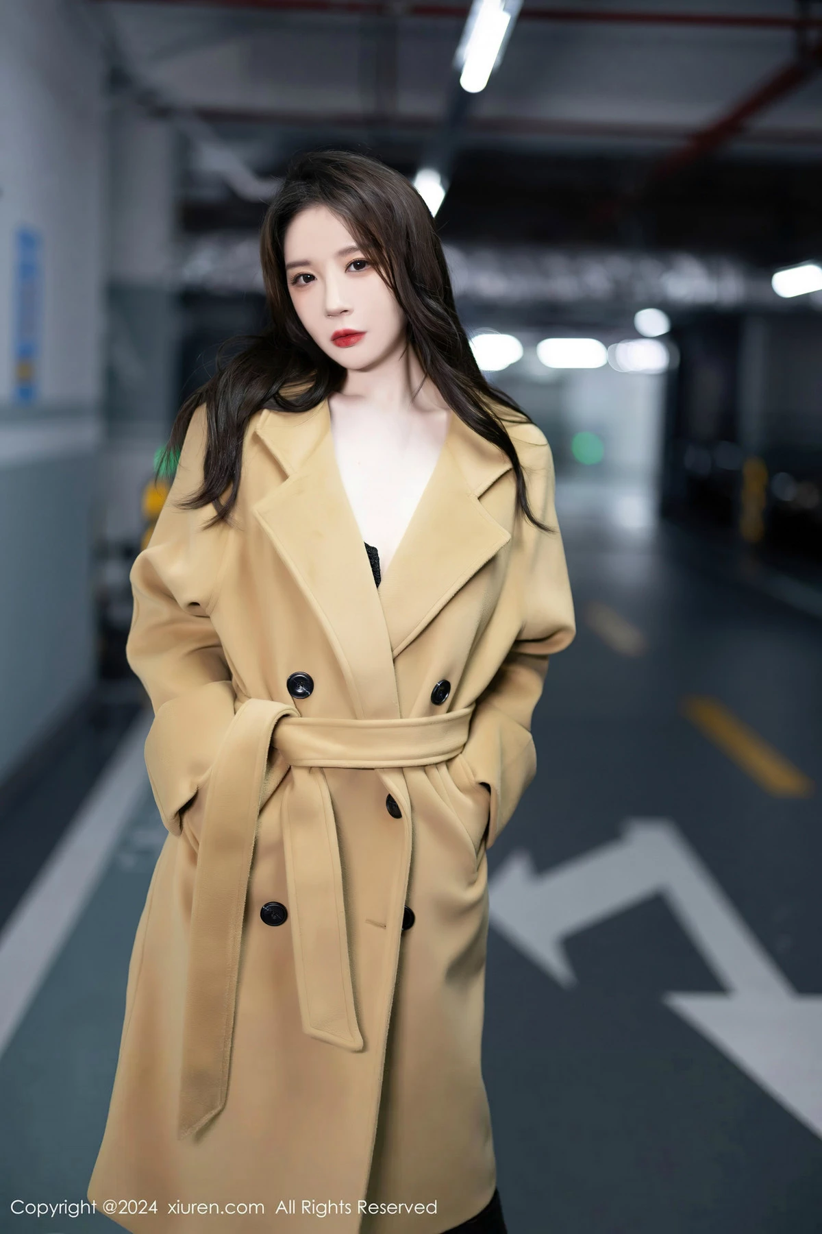 [XiuRen秀人网]第8414期梦心玥写真 [80P]-001