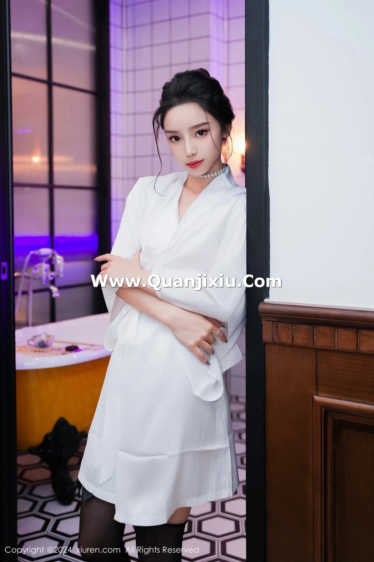 [XiuRen秀人网]第8283期苏曼兮写真 [84P]-009