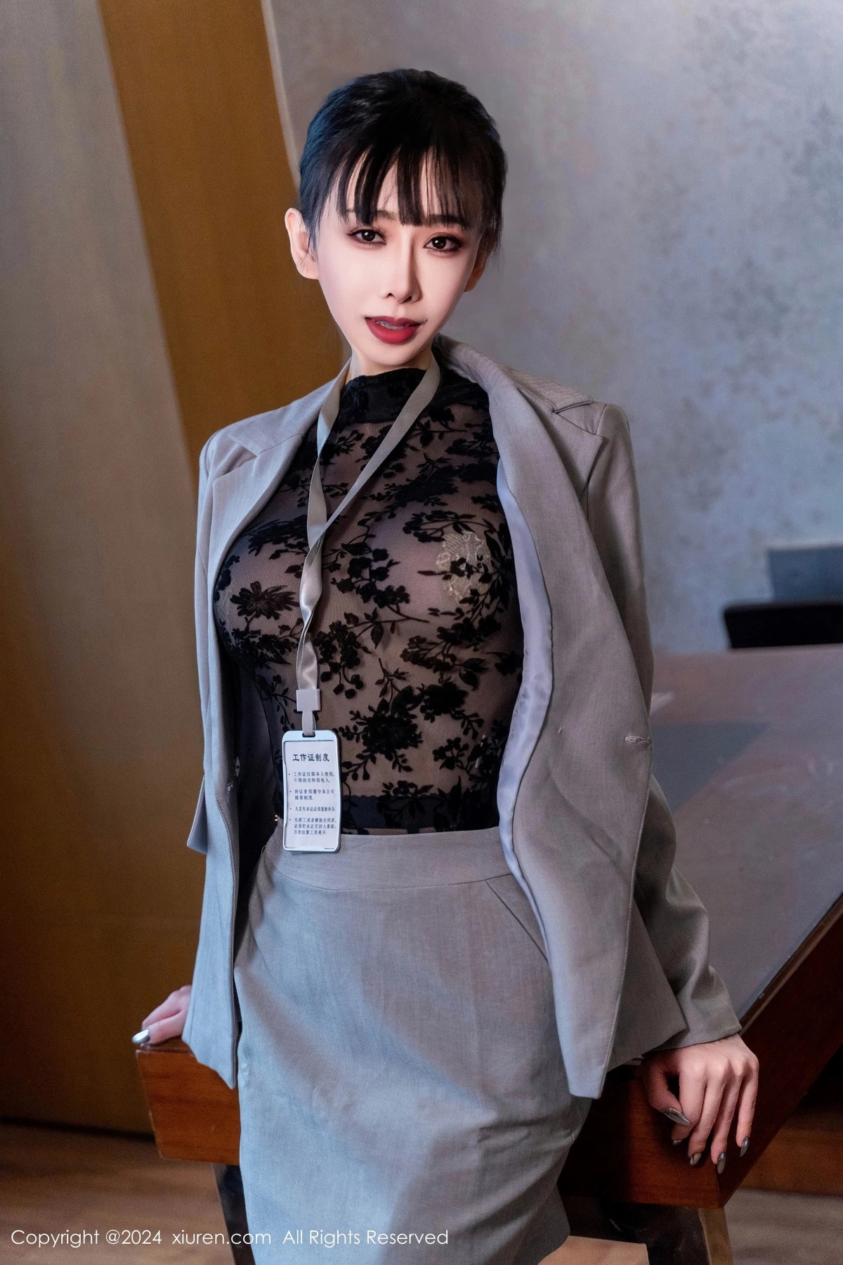 [XiuRen秀人网]第8290期宝宝甜写真 [69P]-010
