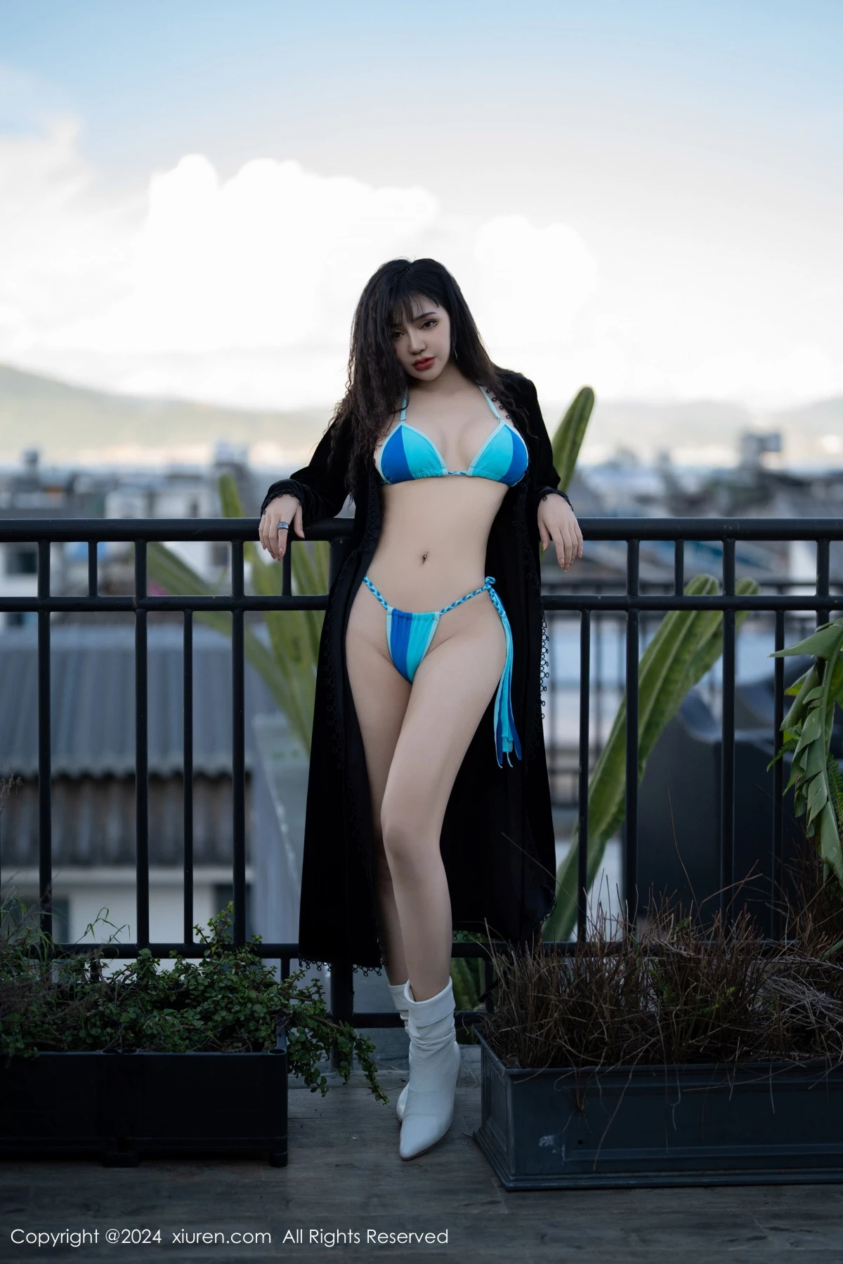[XiuRen秀人网]第8460期文静儿写真 [56P]-044