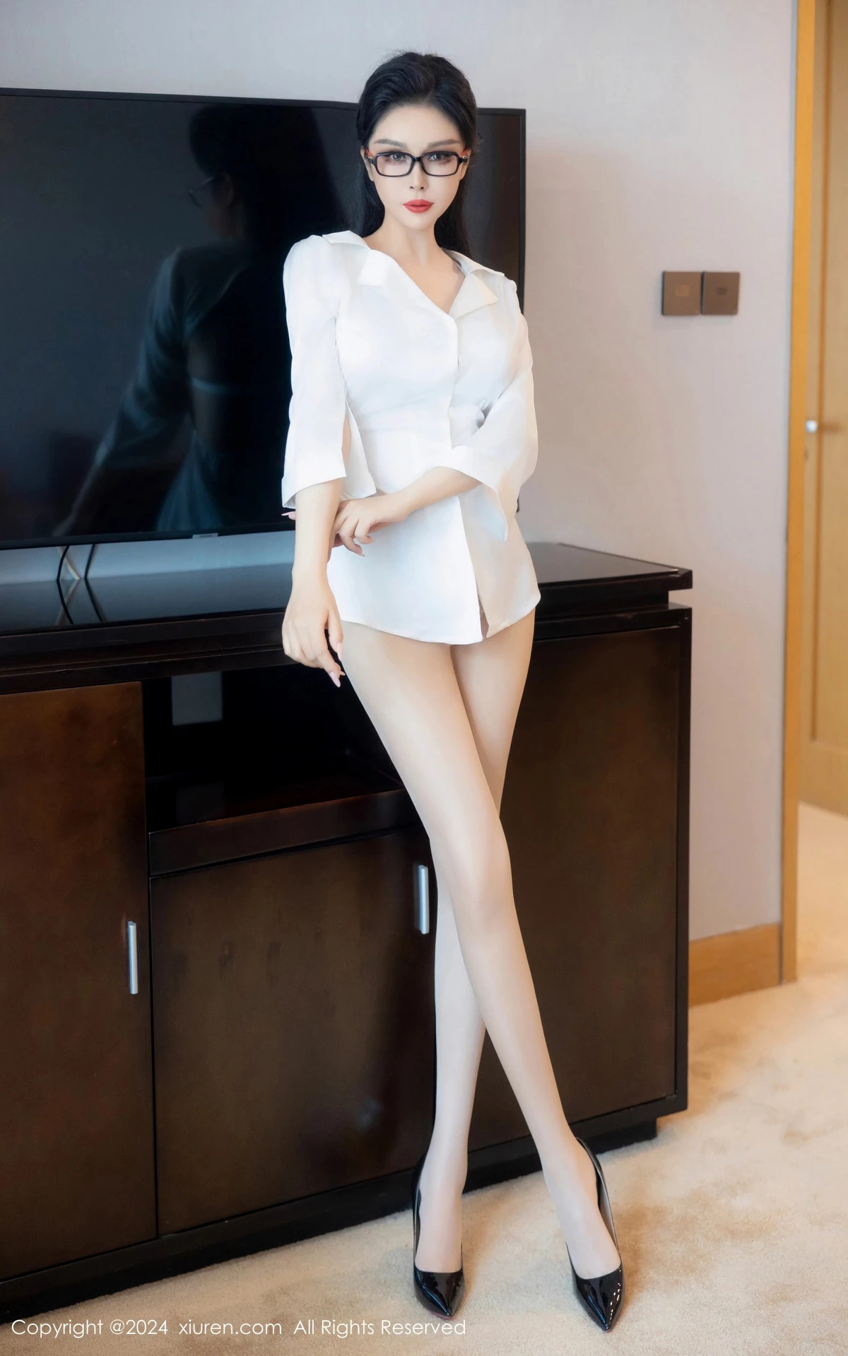 [XiuRen秀人网]第8469期田冰冰写真 [57P]-023