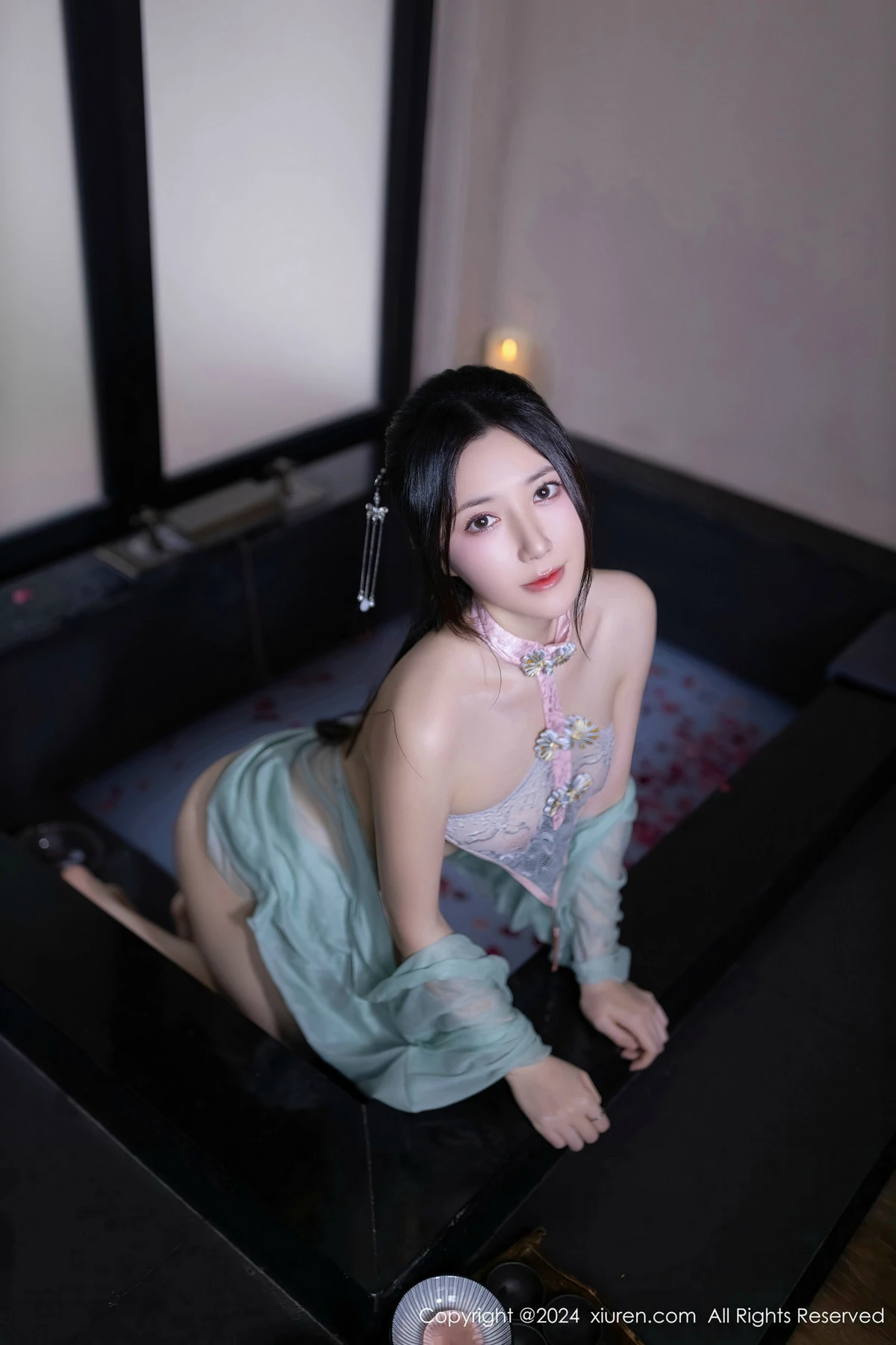[XiuRen秀人网]第8428期鱼子酱写真 [81P]-052