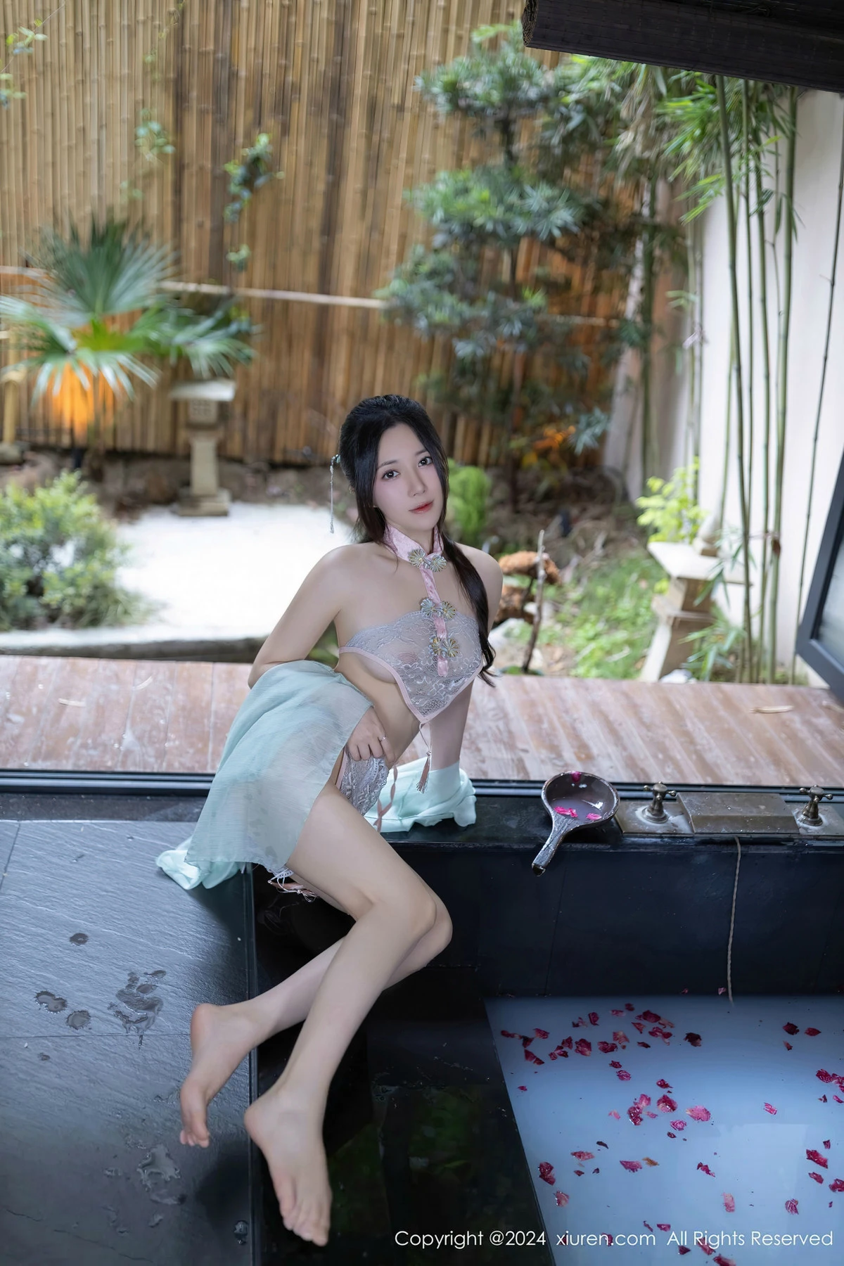 [XiuRen秀人网]第8428期鱼子酱写真 [81P]-023