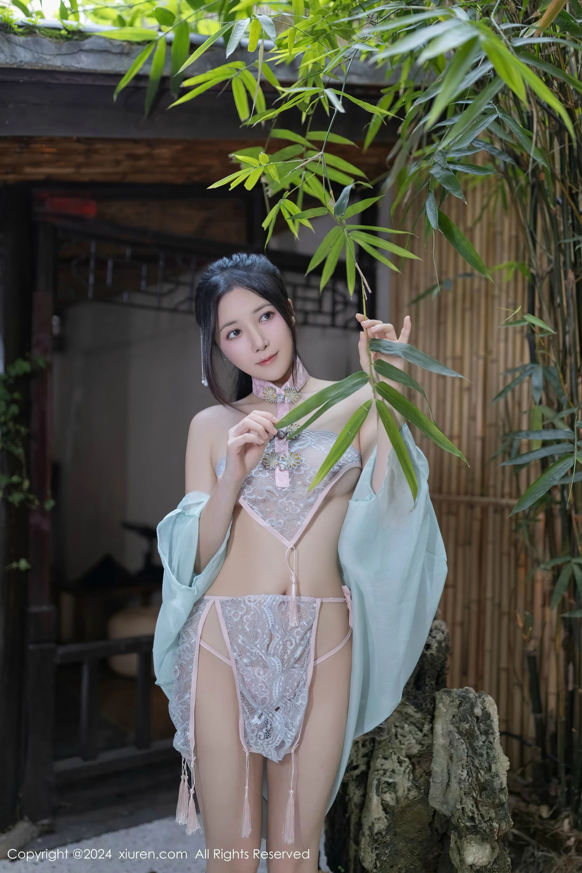 [XiuRen秀人网]第8428期鱼子酱写真 [81P]-004