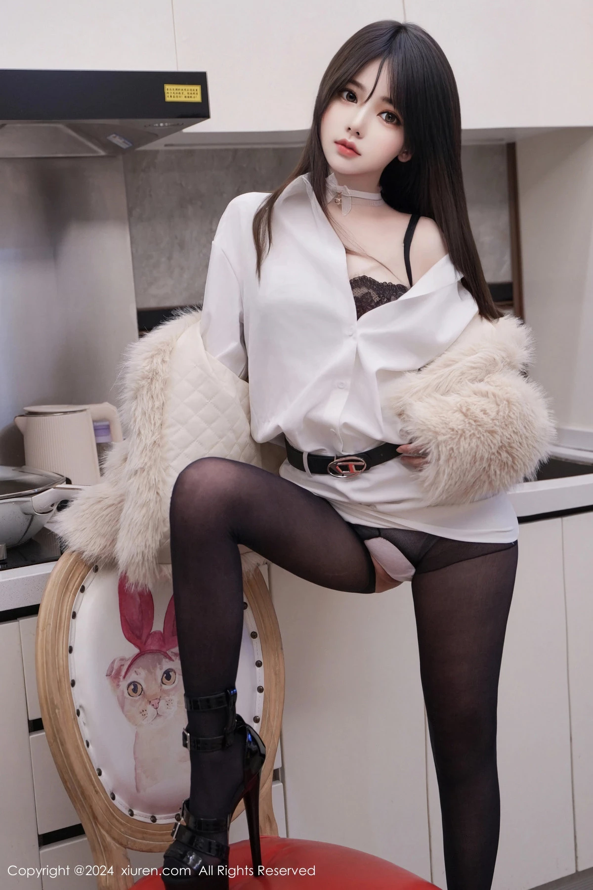 [XiuRen秀人网]第8429期林月月写真 [65P]-001
