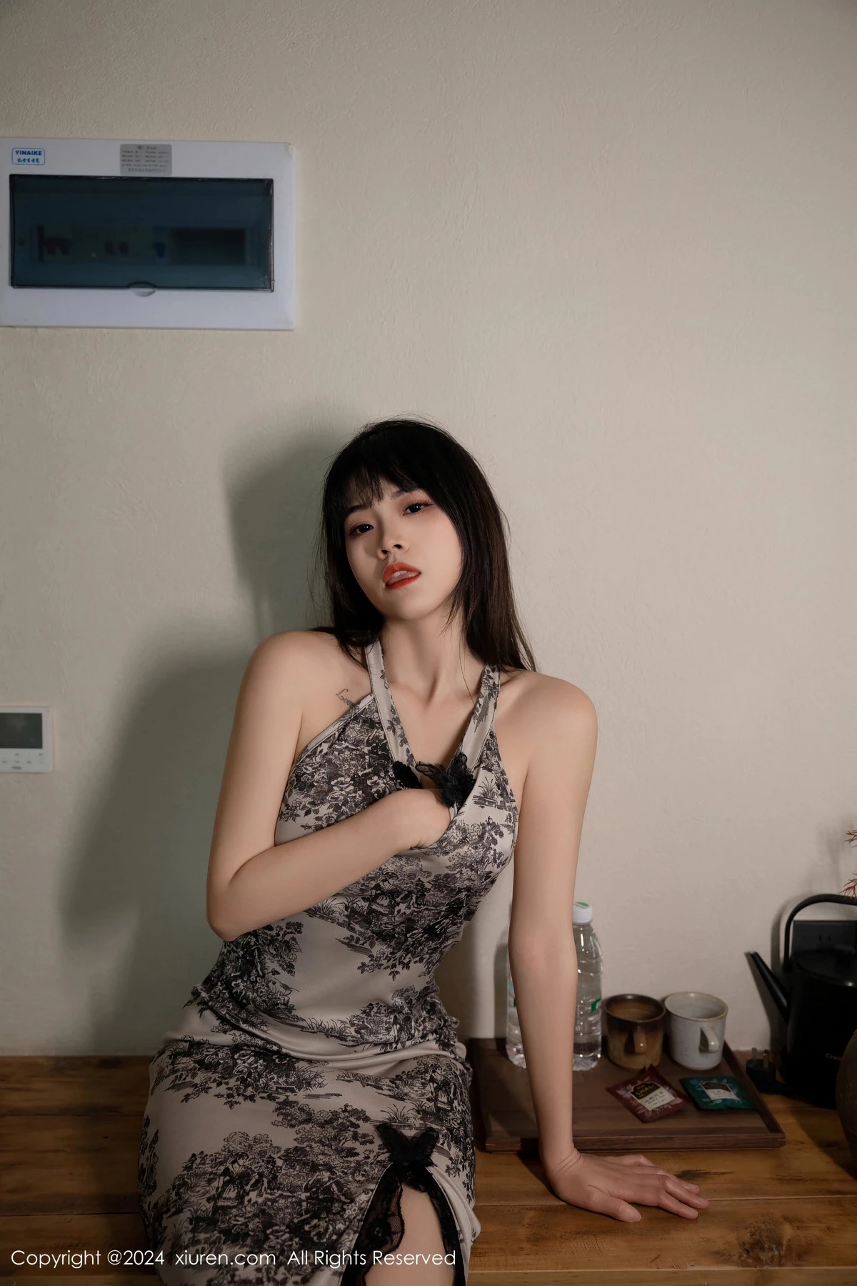 [XiuRen秀人网]第8434期唐安诺写真 [59P]-012