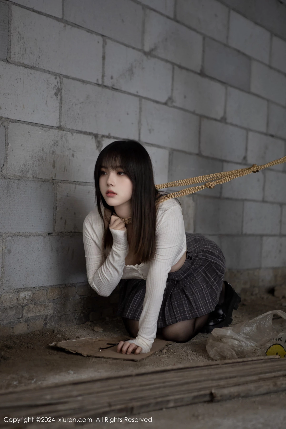 [XiuRen秀人网]第8439期豆瓣酱写真 [85P]-024