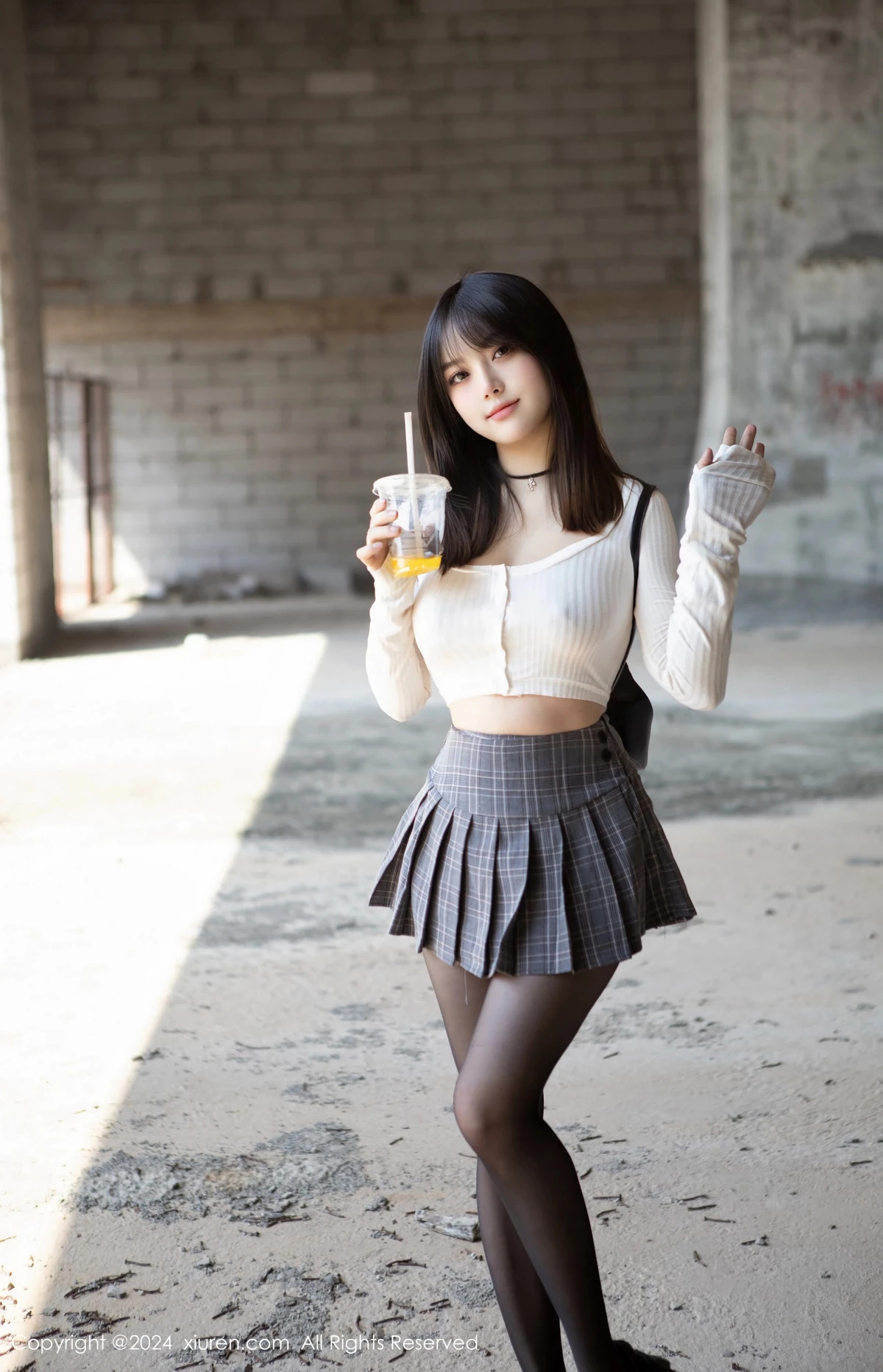 [XiuRen秀人网]第8439期豆瓣酱写真 [85P]-005