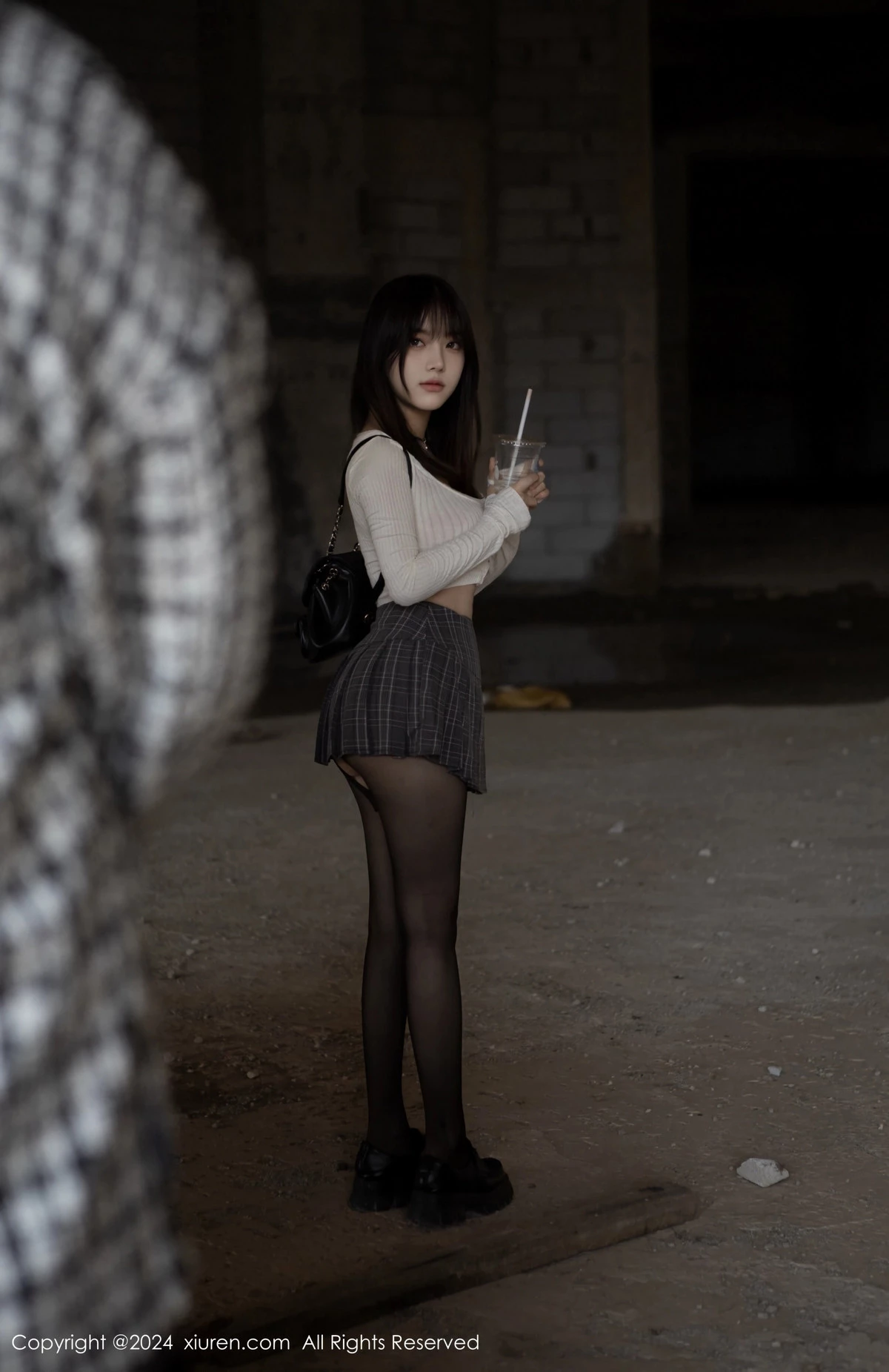 [XiuRen秀人网]第8439期豆瓣酱写真 [85P]-003