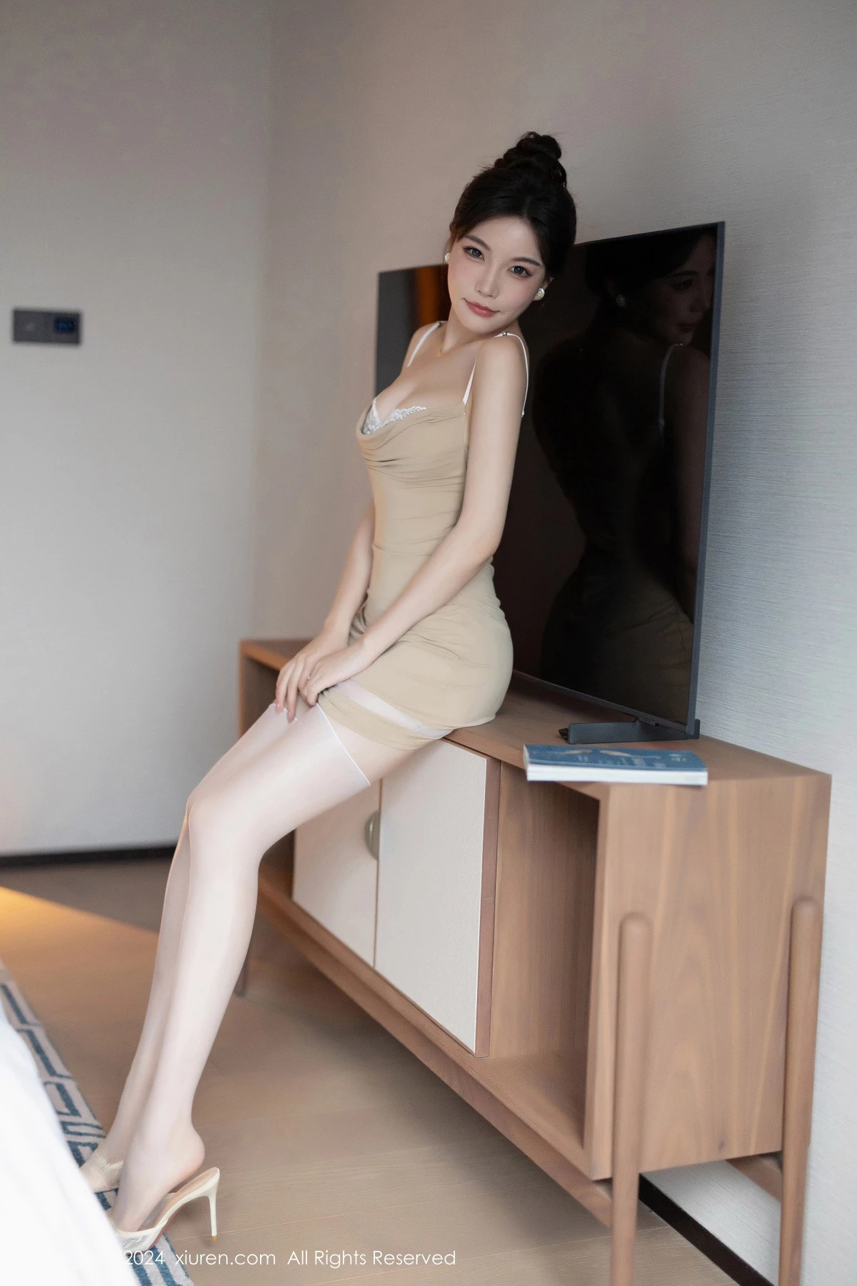 [XiuRen秀人网]第8491期徐莉芝写真 [85P]-016