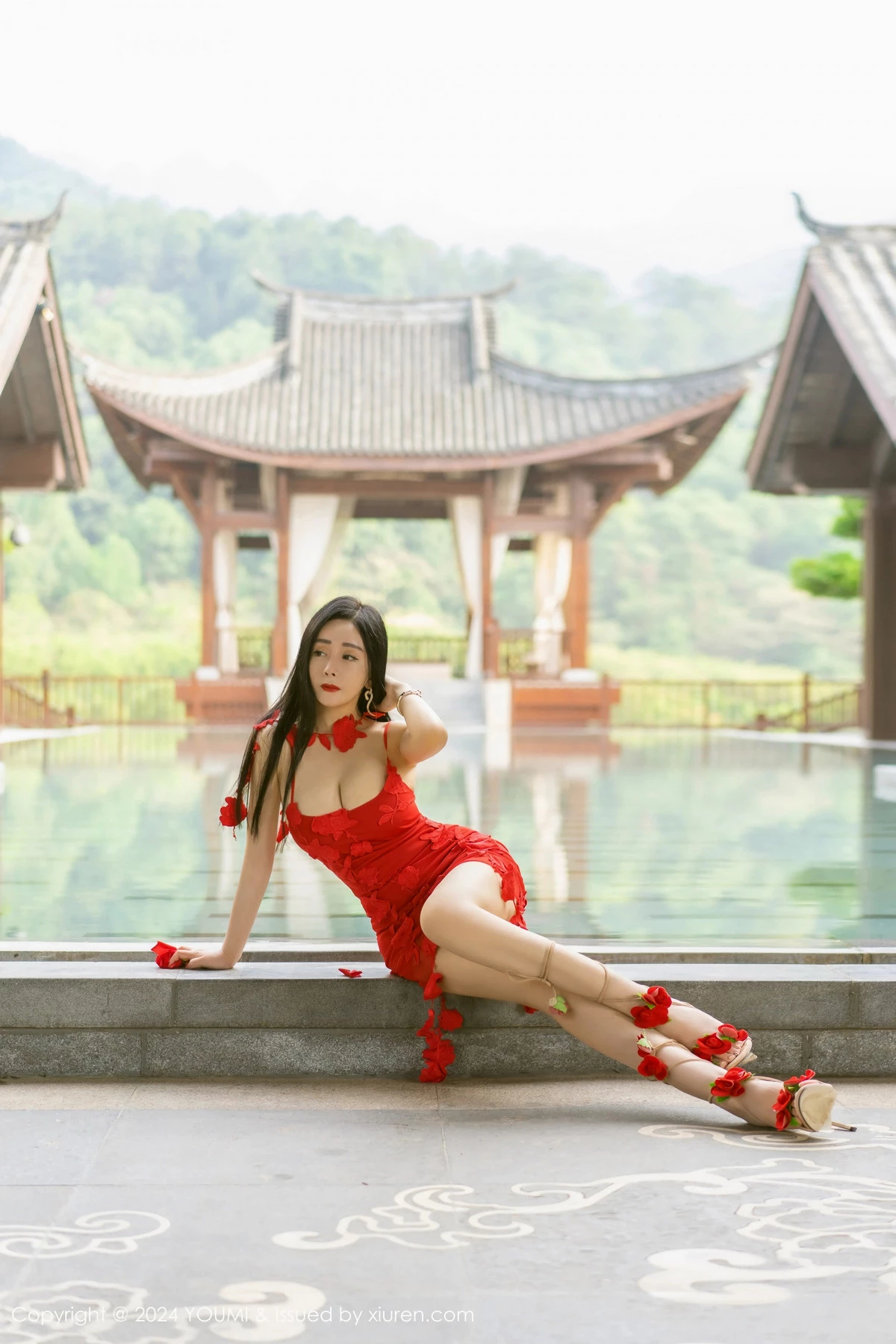 [YouMi尤蜜荟]第1058期允爾写真 [51P]-016