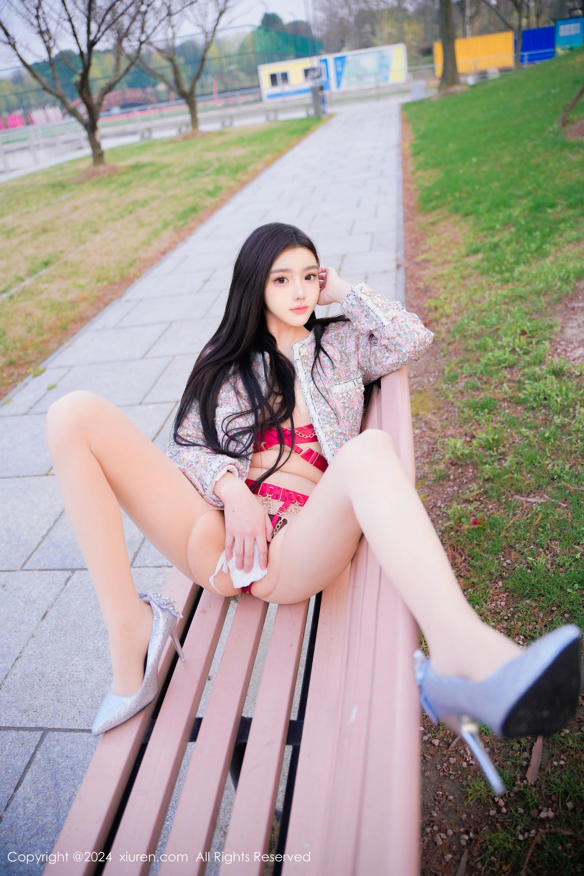 [XiuRen秀人网]第8489期龙雪儿写真 [49P]-005