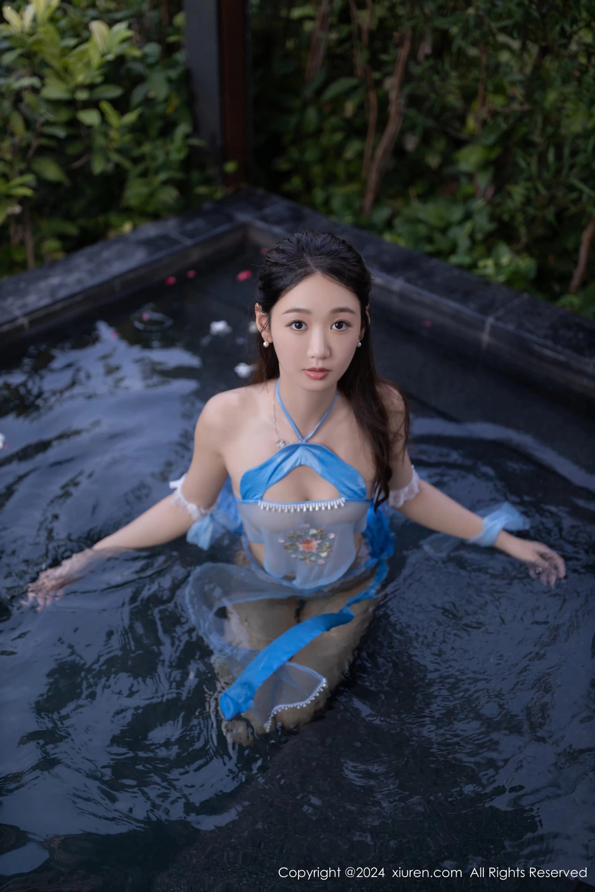 [XiuRen秀人网]第8492期唐安琪写真 [81P]-051