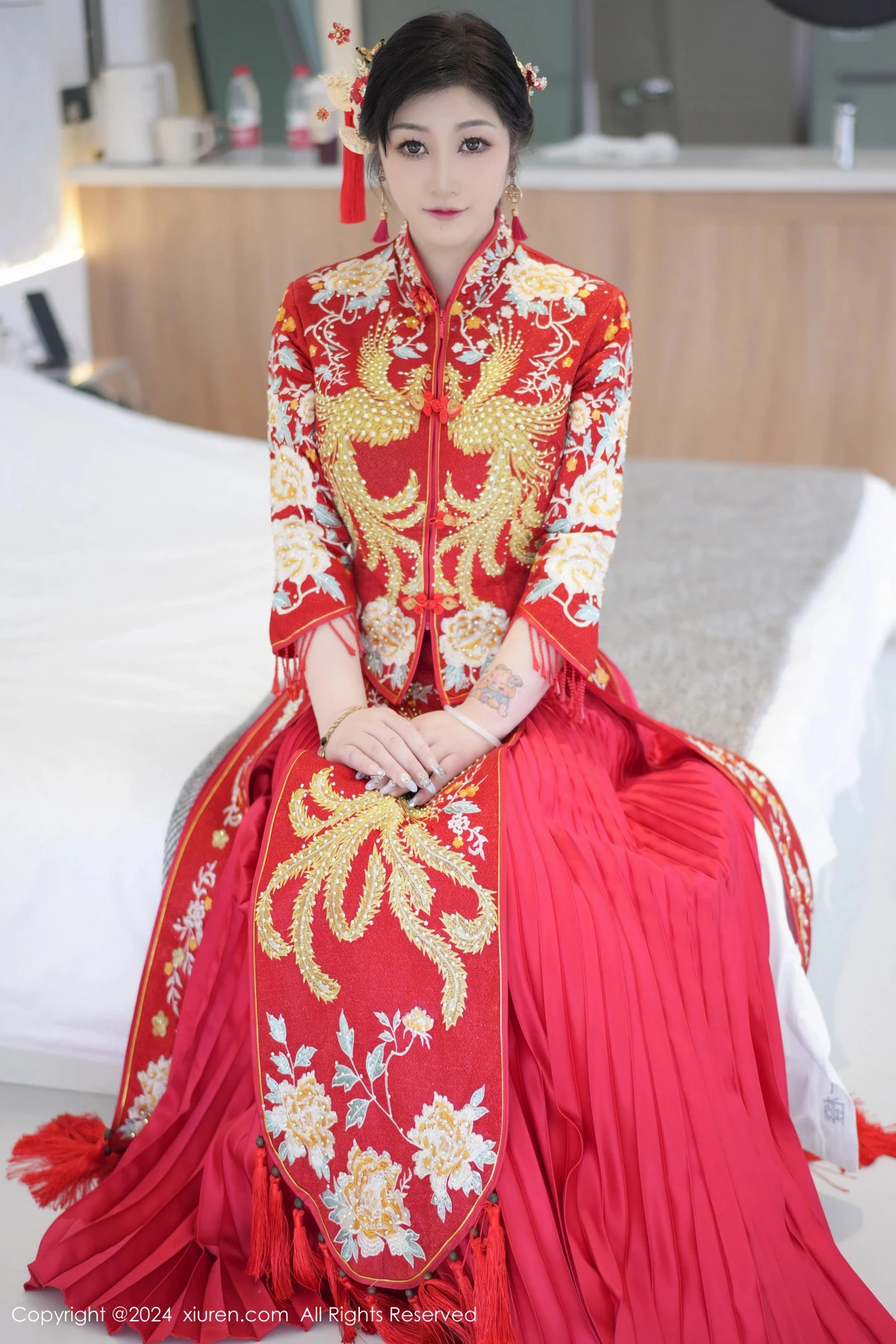 [XiuRen秀人网]第8521期妲己写真 [71P]-001