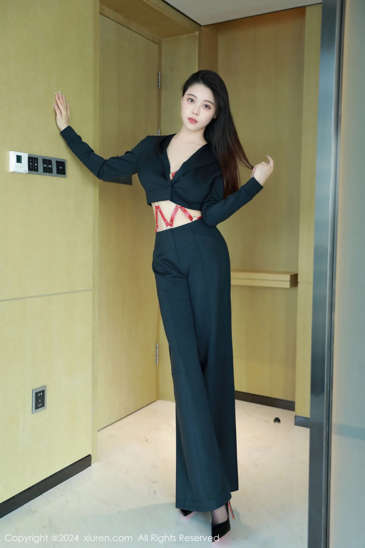 [XiuRen秀人网]第8524期清妙写真 [80P]-010