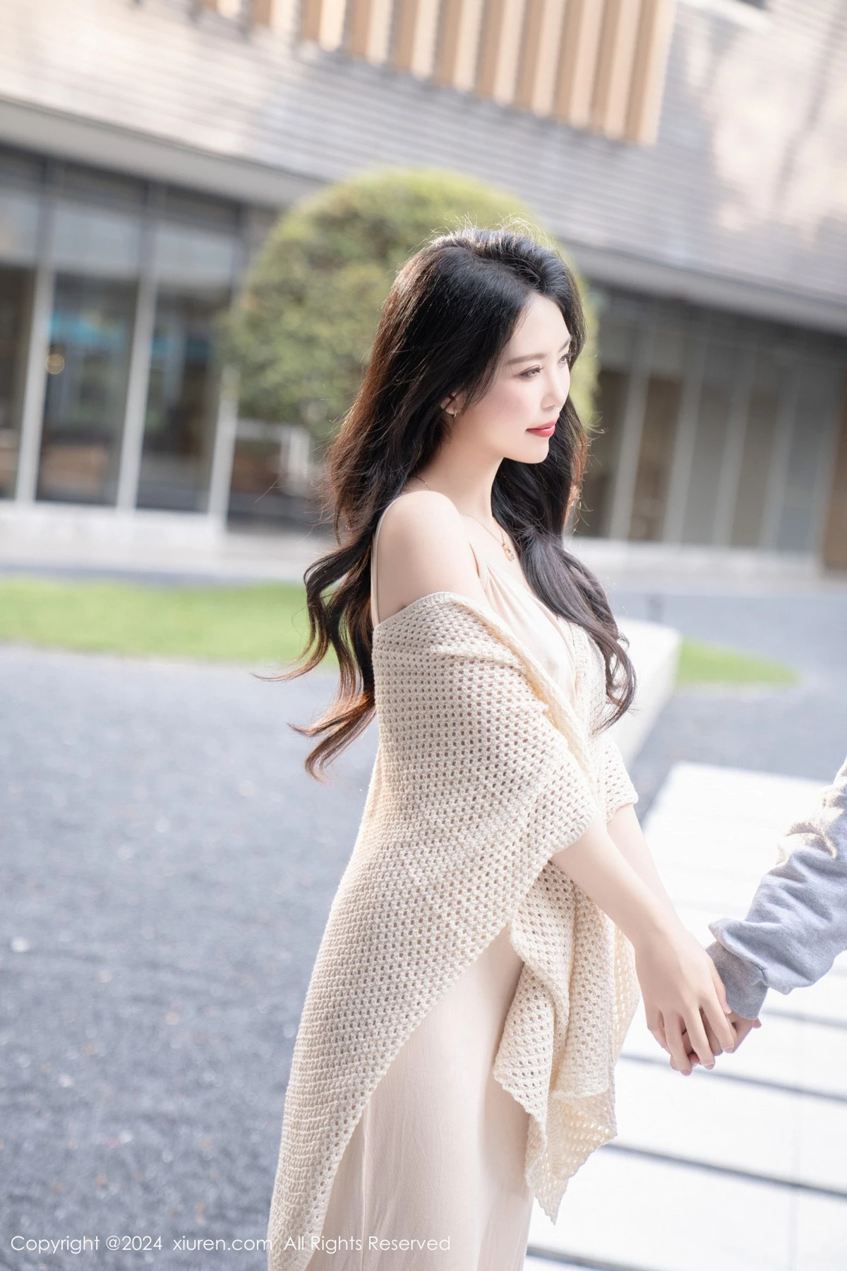 [XiuRen秀人网]第8559期利世写真 [84P]-010