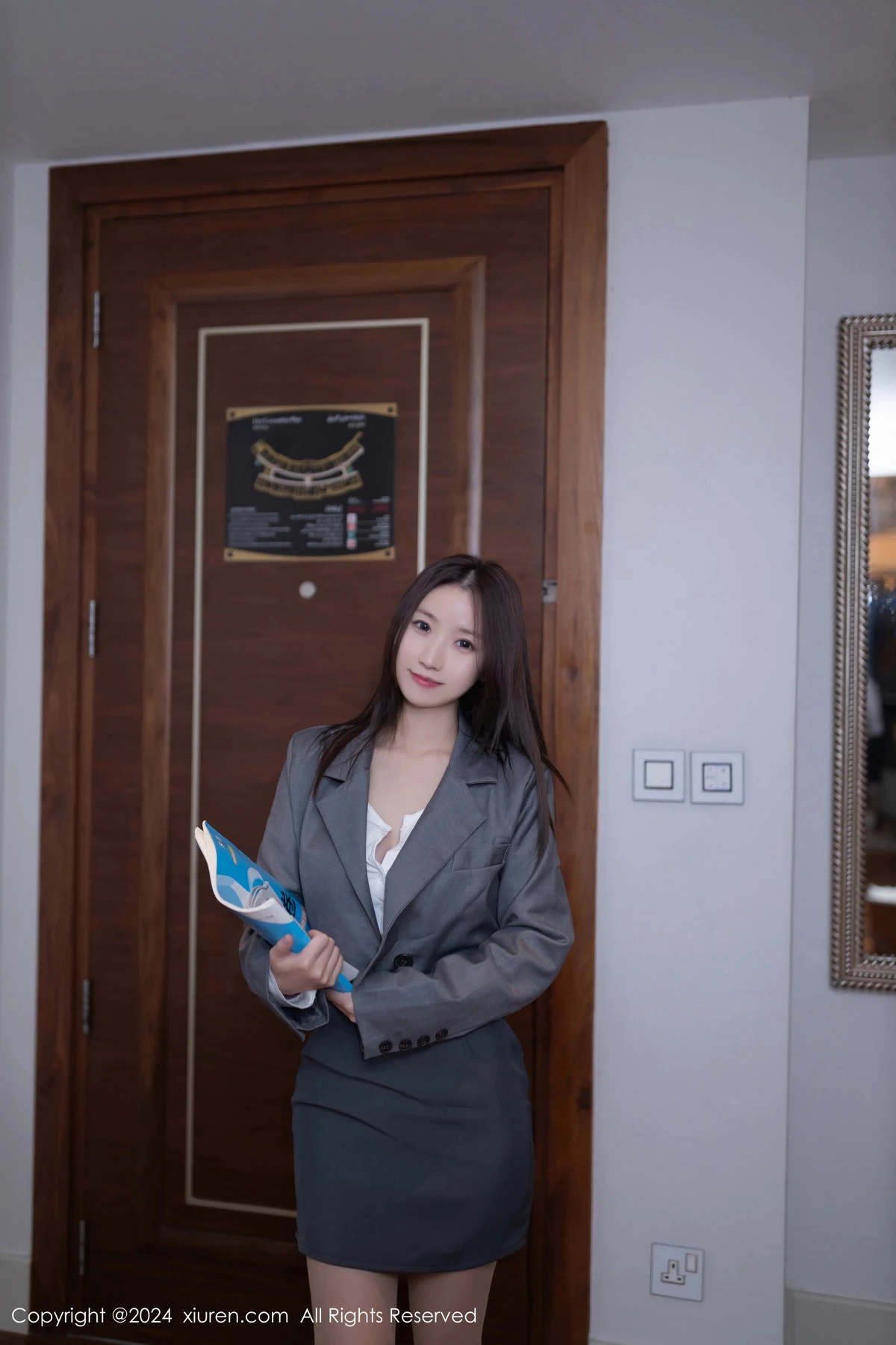 [XiuRen秀人网]第8579期杏子写真 [83P]-037